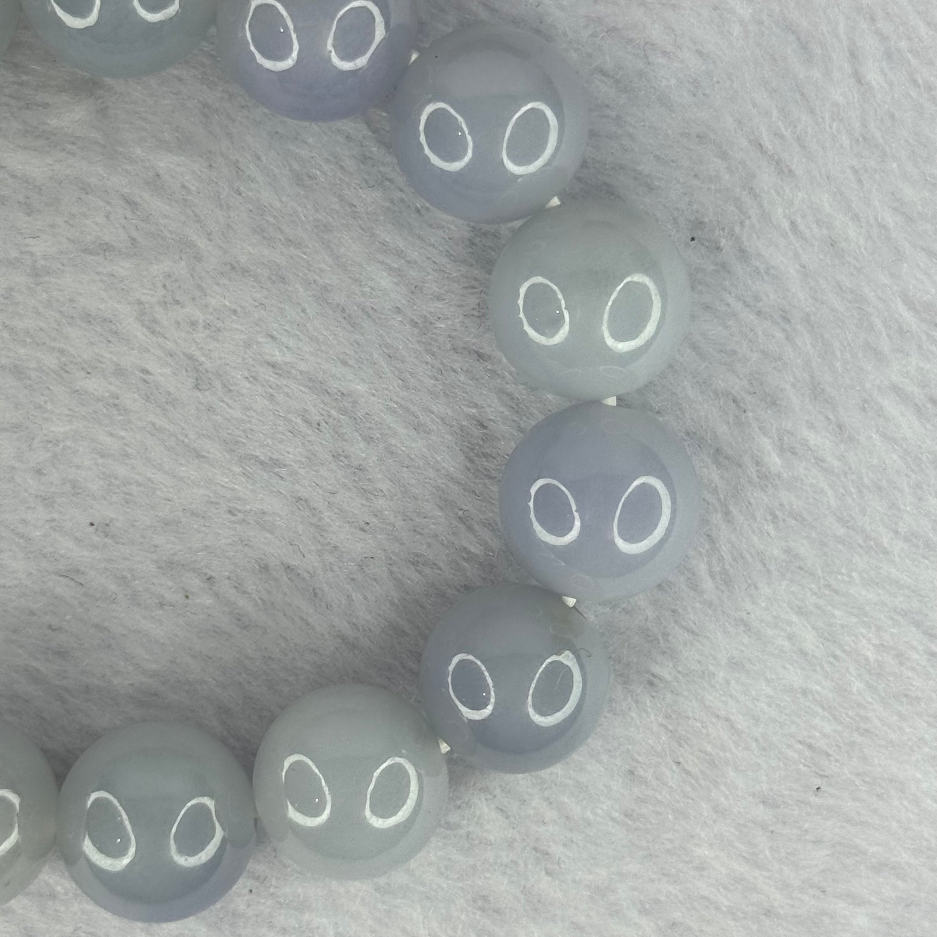 Good Grade Type A Jelly Lavender Jadeite Beads Bracelet 58.50g 16.5cm Diameter 13.4mm 15 Beads - Huangs Jadeite and Jewelry Pte Ltd