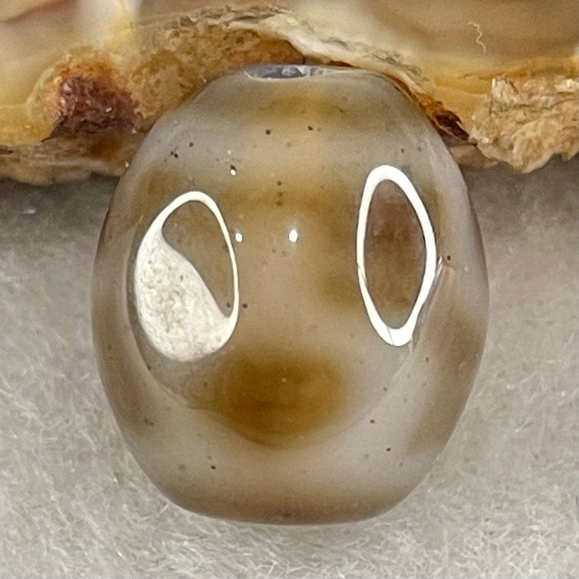 Natural Powerful Tibetan Old Oily Agate 4 Nectar Vessel Dzi Bead Heavenly Master (Tian Zhu) 花蜜容器天珠 2.73g 13.4 by 12.1mm - Huangs Jadeite and Jewelry Pte Ltd