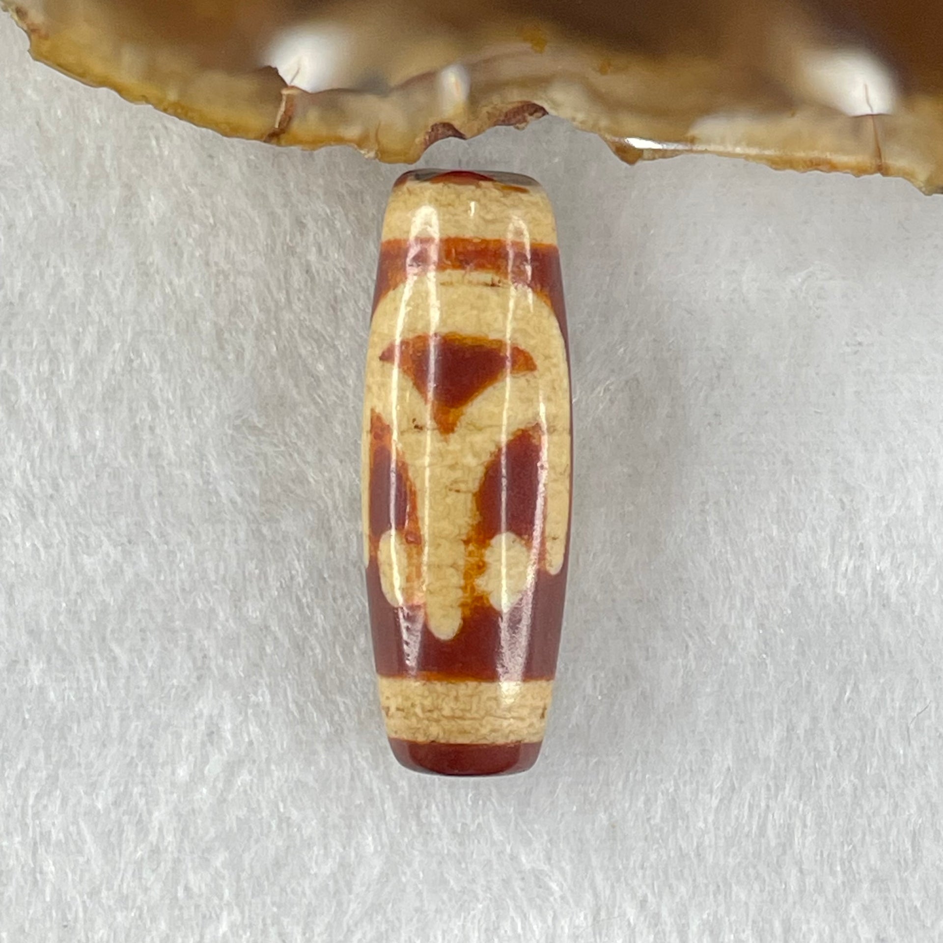 Natural Powerful Tibetan Old Oily Red White Agate One Eye Fire Sign Dzi Bead Heavenly Master (Tian Zhu) 一眼火天珠 9.70g 37.1 by 13.0mm - Huangs Jadeite and Jewelry Pte Ltd