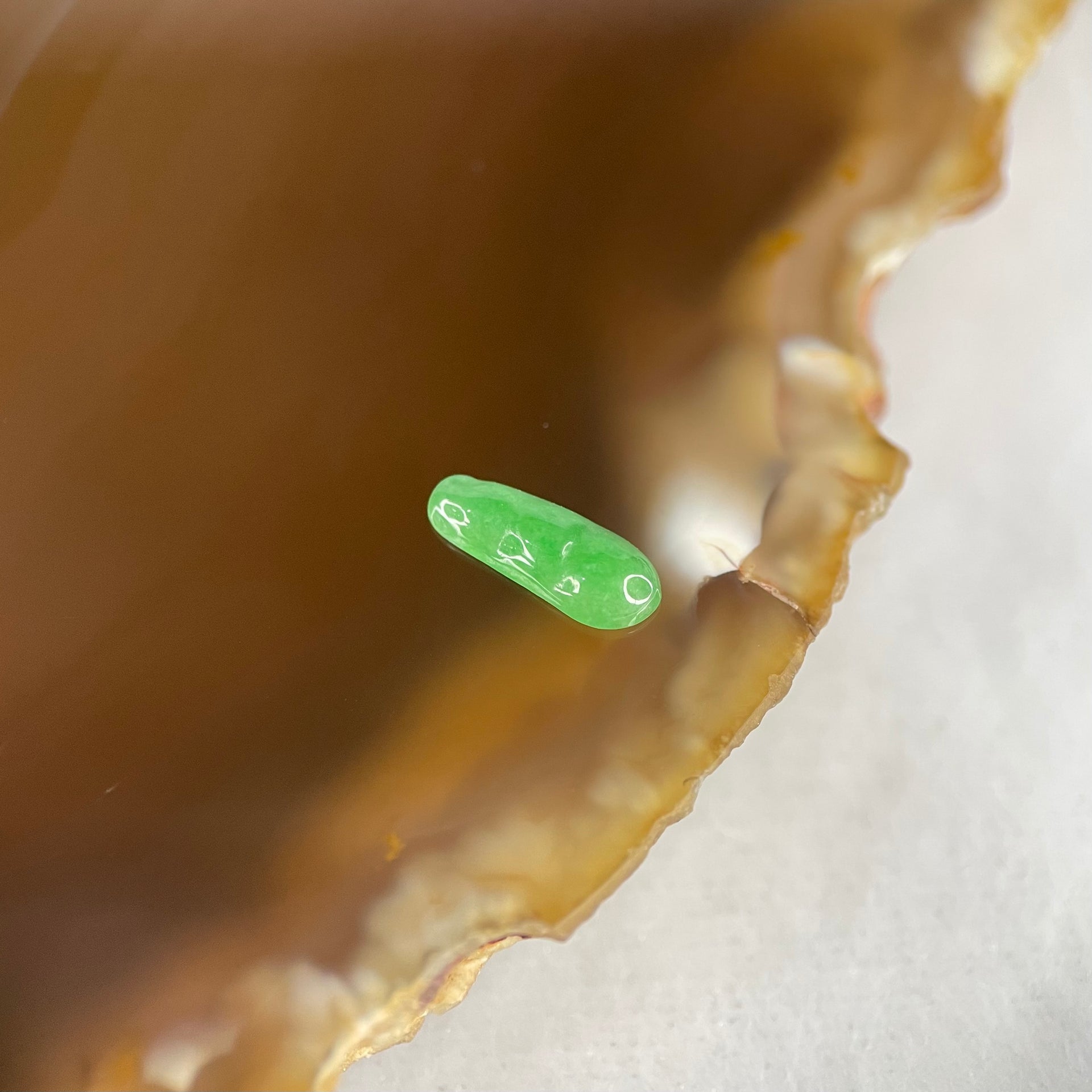 Type A Old Mine Full Green Jadeite Peapod Charm Stone For Setting 0.14g 9.4 by 3.6 by 1.7mm - Huangs Jadeite and Jewelry Pte Ltd
