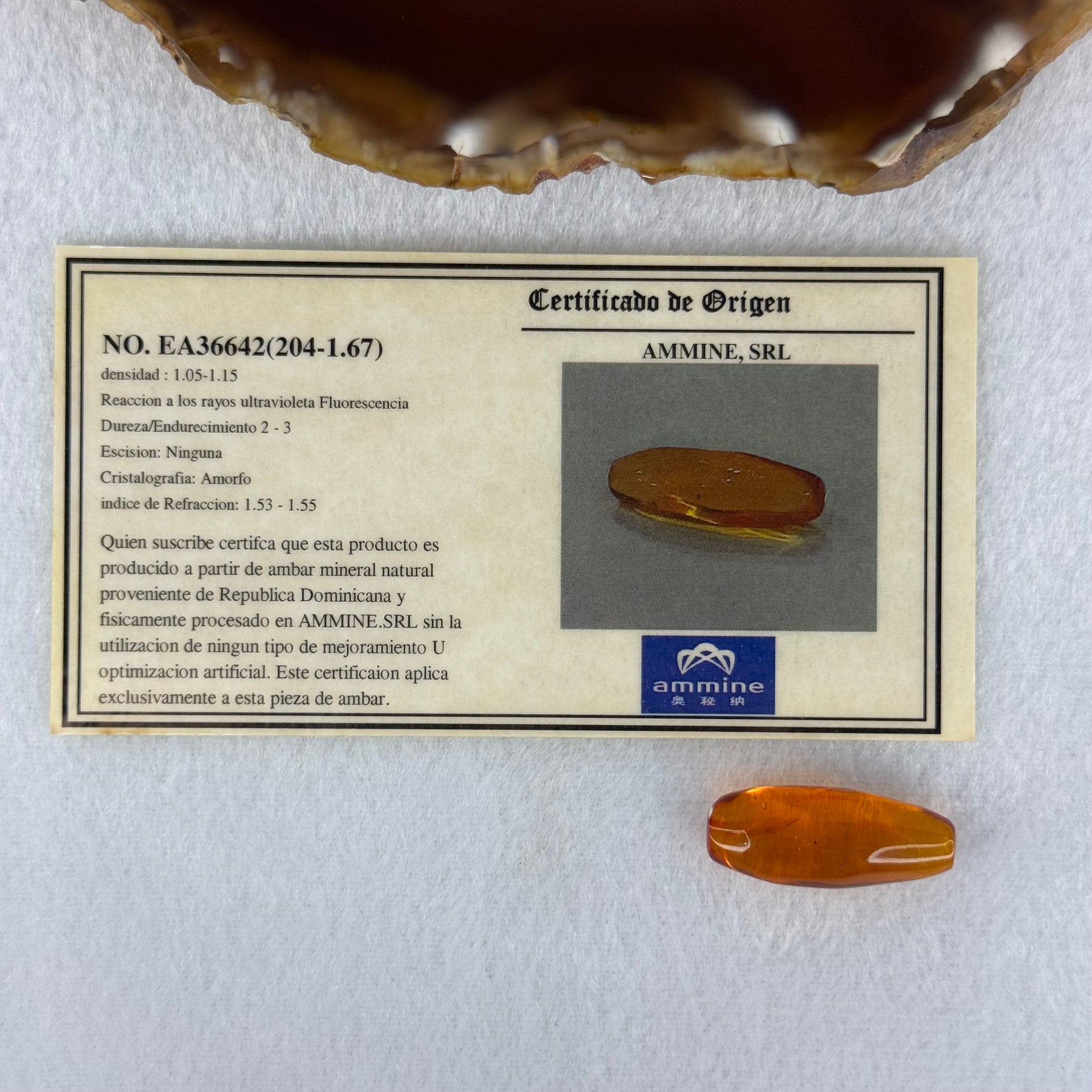 Natural Amber for Setting 1.71g 26.9 by 10.9 by 9.6mm - Huangs Jadeite and Jewelry Pte Ltd