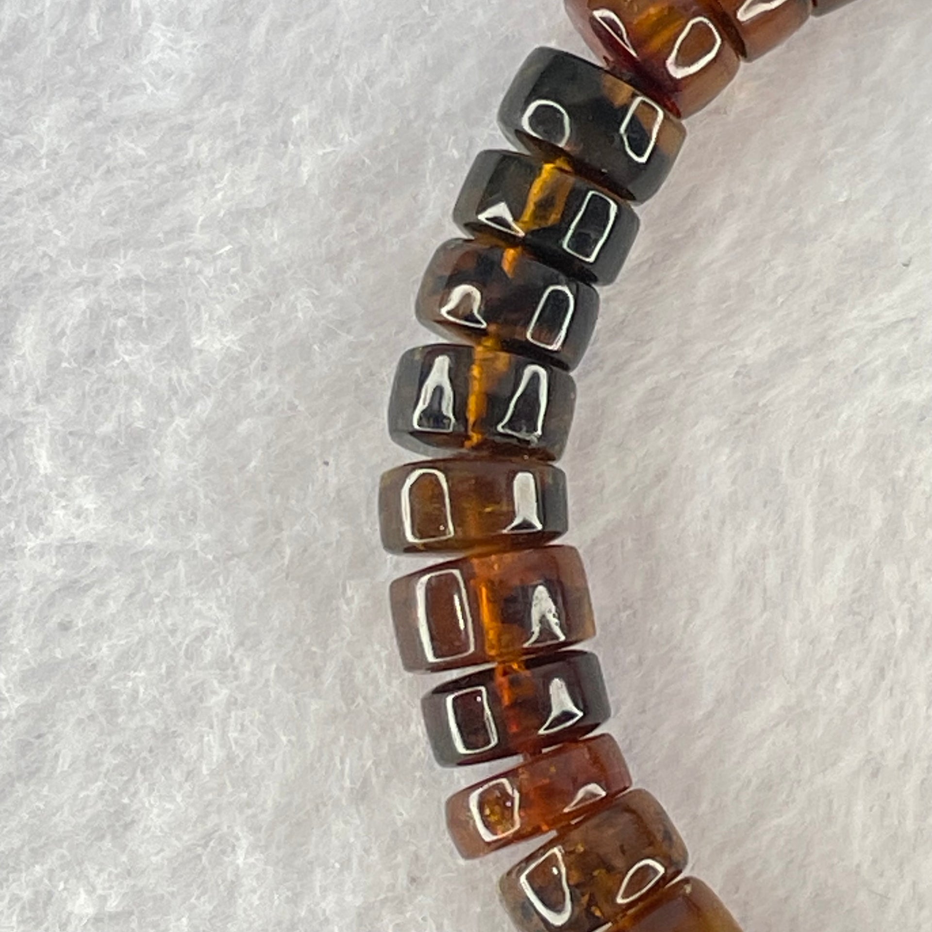 Natural Cognac Fushun Amber Donut Beads Bracelet 天然抚顺老珀手链 8.63g 15cm 8.9mm 40pcs - Huangs Jadeite and Jewelry Pte Ltd