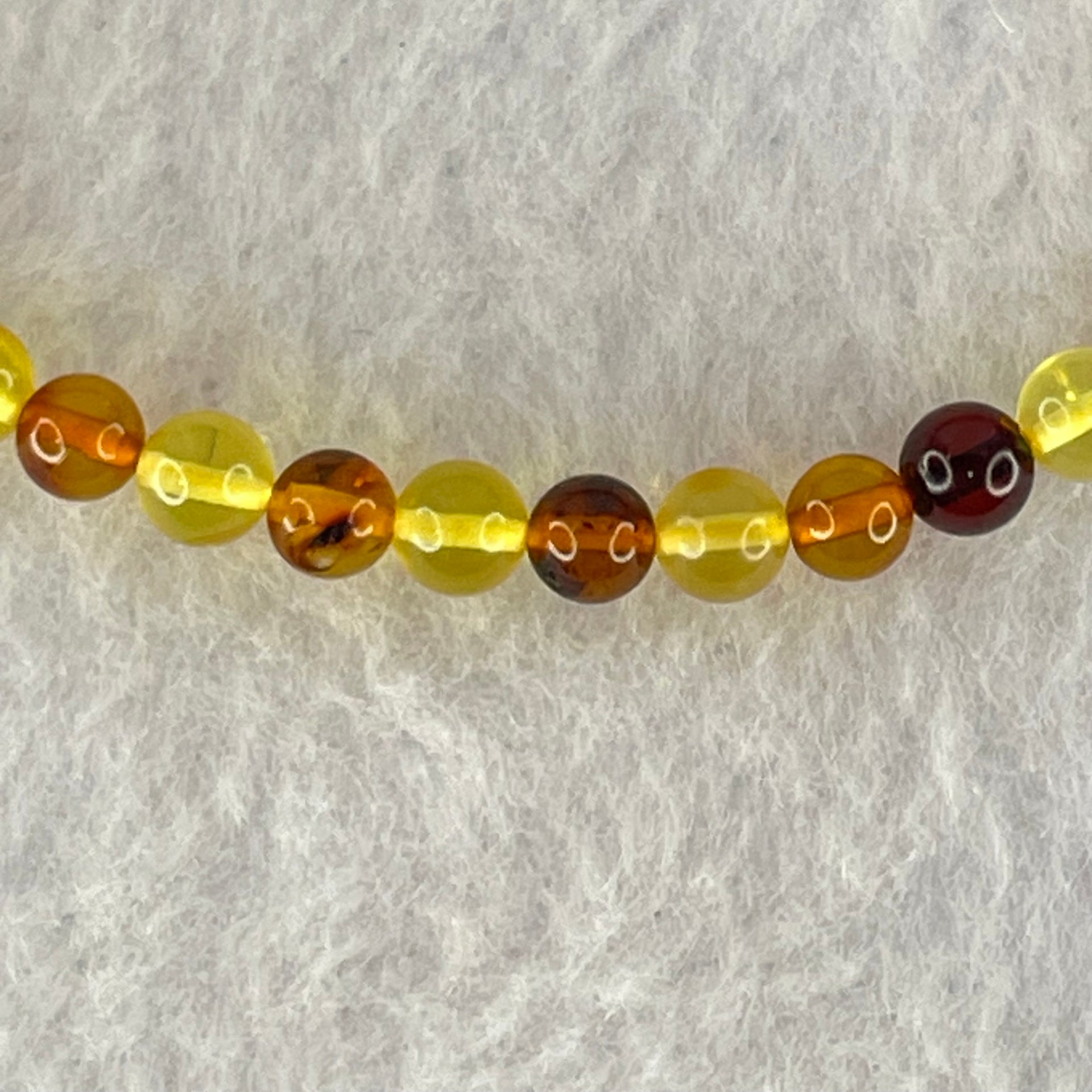 Natural Mixed Color Amber Beads Bracelet 2.53g 16cm 5.2mm 38 Beads - Huangs Jadeite and Jewelry Pte Ltd
