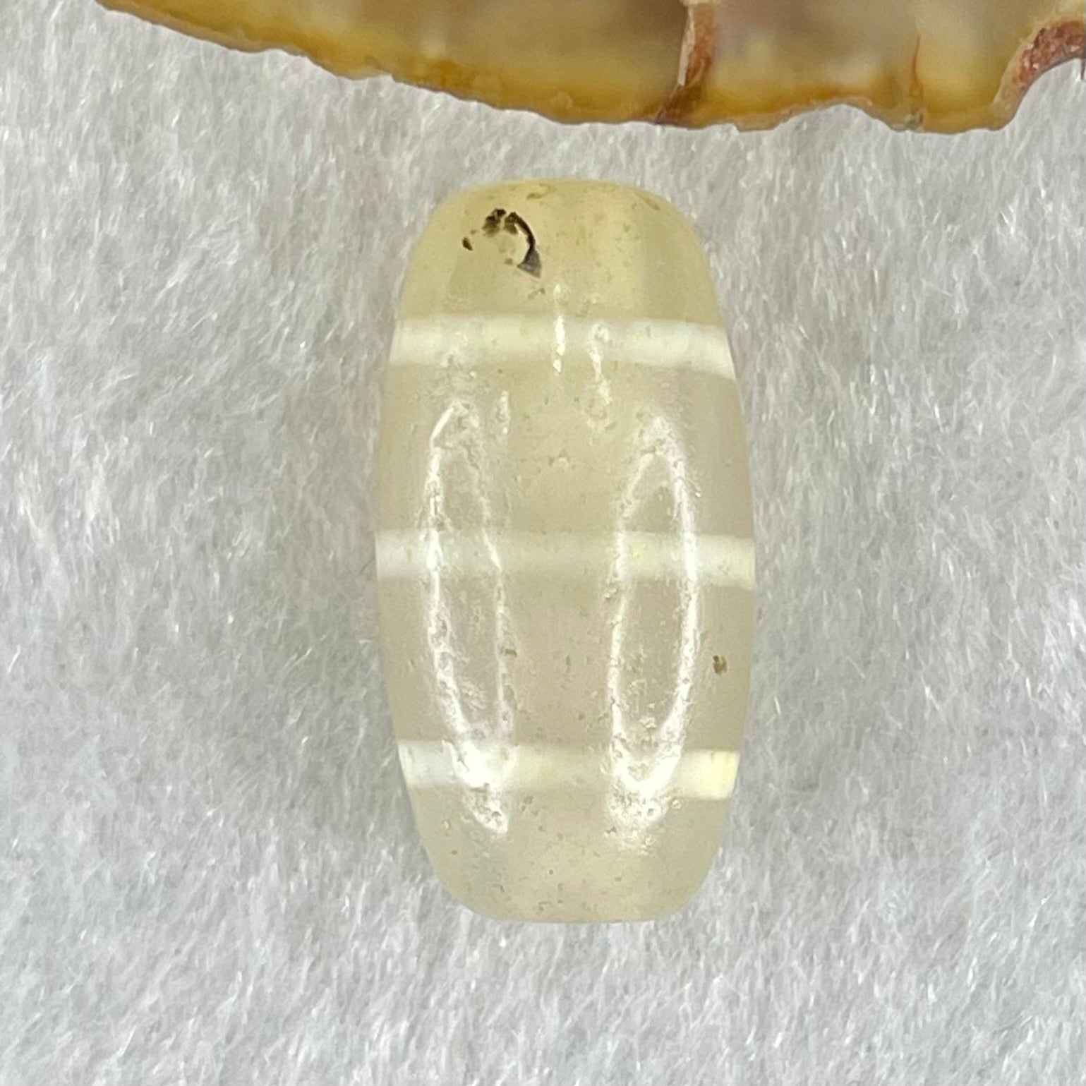 Natural Powerful Tibetan Old Oily Agate 3-Lines Dzi Bead Heavenly Master (Tian Zhu) 三行天诛 3.03g 19.9 by 10.3mm - Huangs Jadeite and Jewelry Pte Ltd