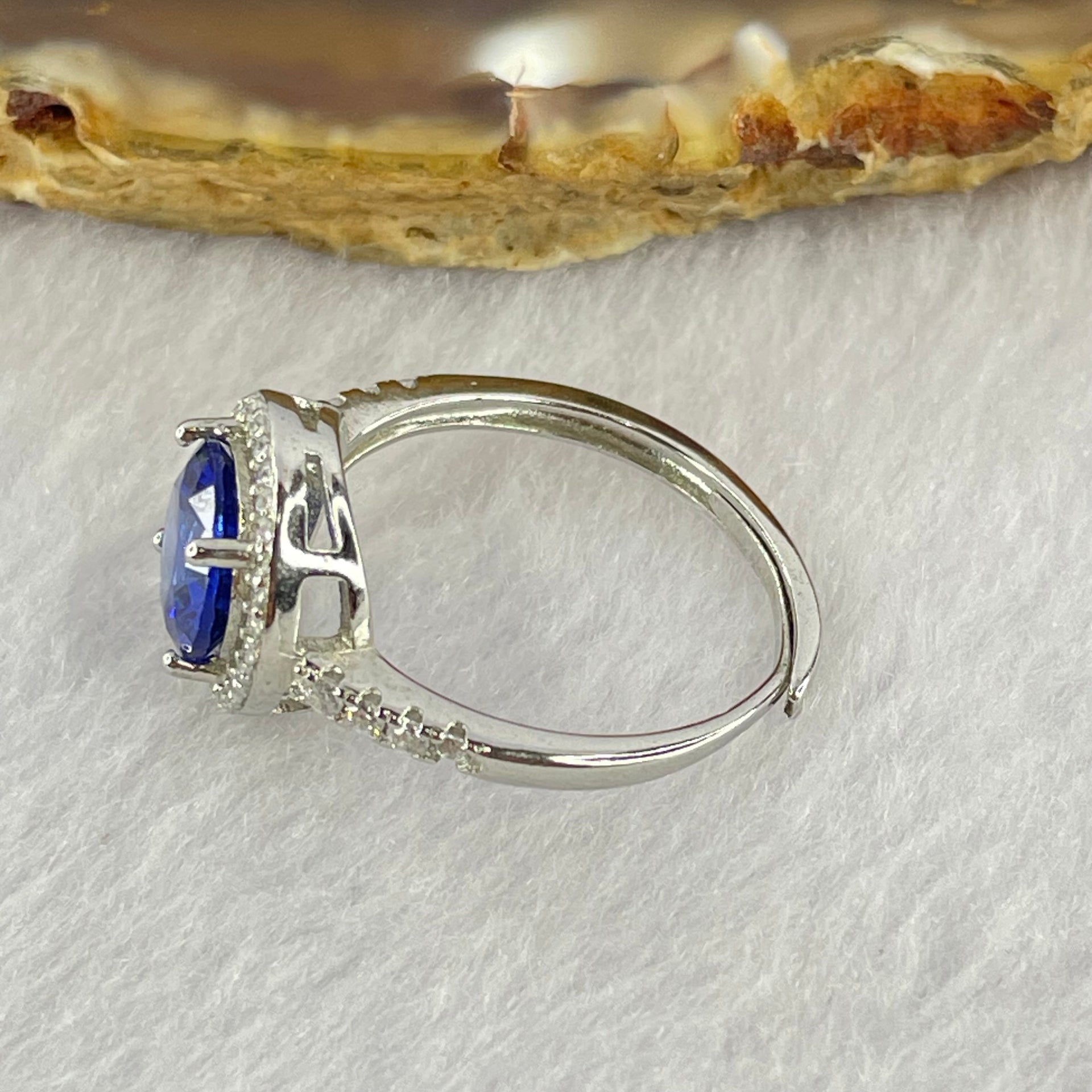 Blue Cubic Zirconia with Crystals in PT950 Plated Sliver Ring (Adjustable Size) 2.28g 7.8 by 4.8mm - Huangs Jadeite and Jewelry Pte Ltd