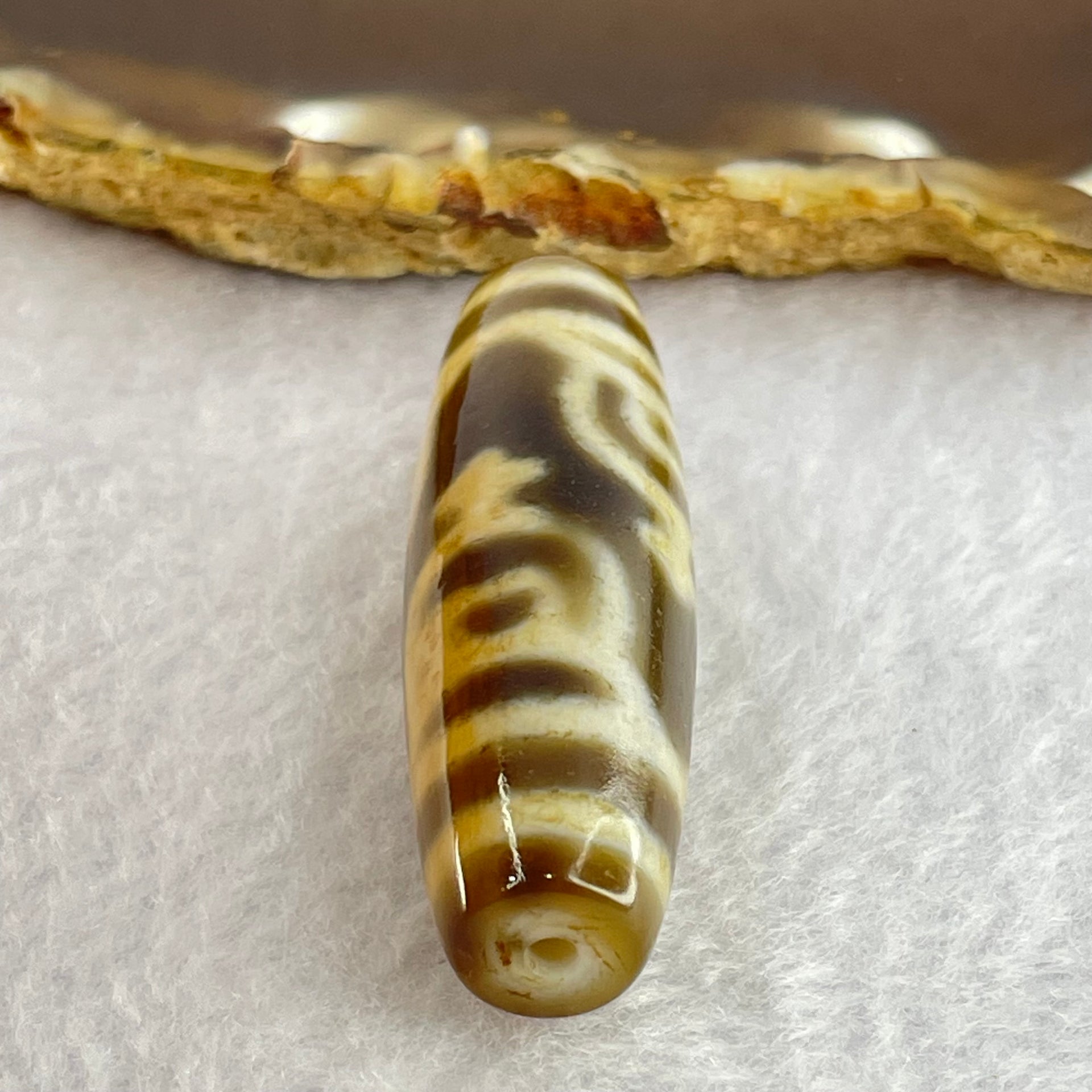 Natural Powerful Tibetan Old Oily Agate 4 Nectar Vessel Dzi Bead Heavenly Master (Tian Zhu) 花蜜容器眼天珠 16.51g 48.6 by 14.8mm - Huangs Jadeite and Jewelry Pte Ltd