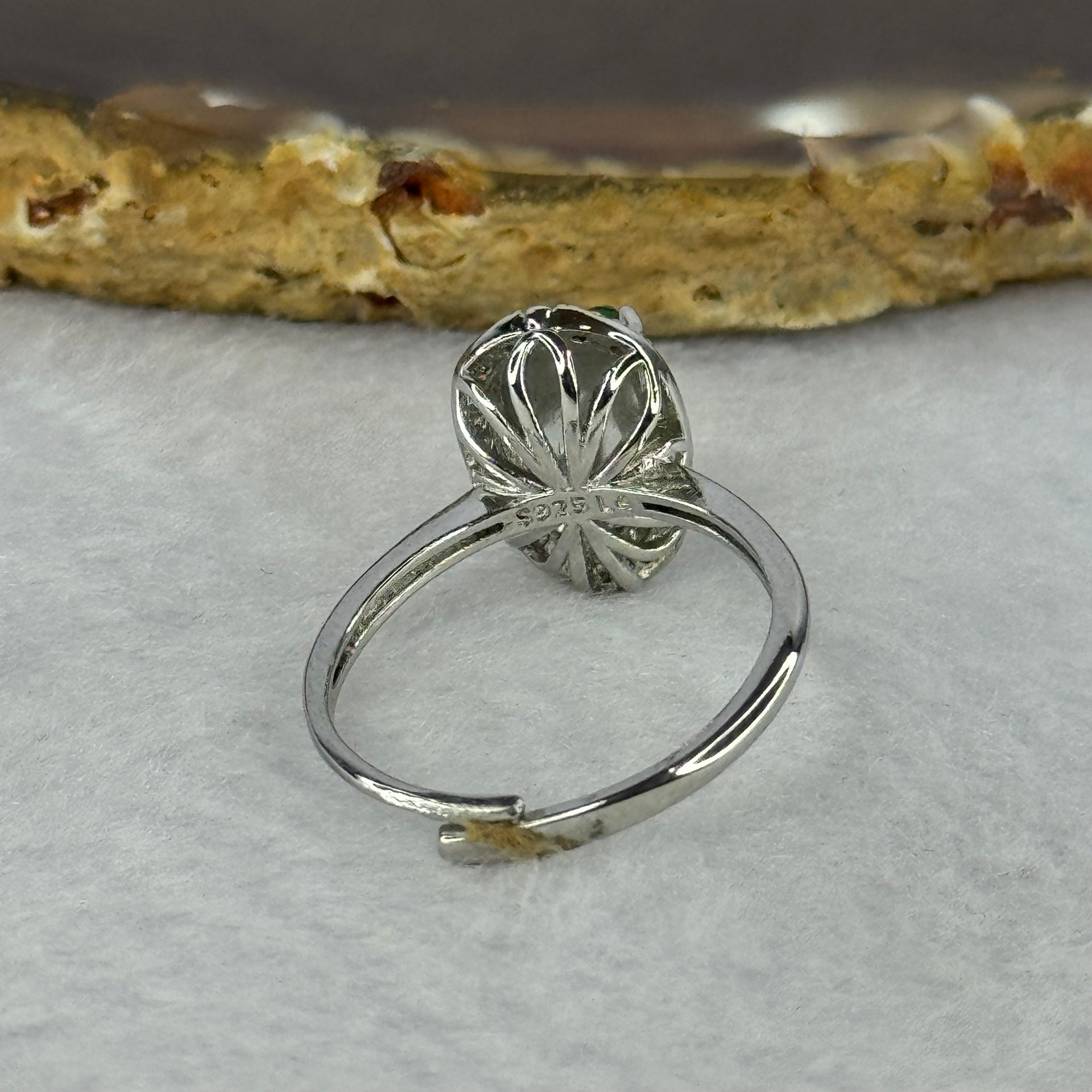 Type A Icy Green Omphasite Jadeite Gold Fish with Crystals in S925 Sliver Ring (Adjustable Size) 2.55g 10.7 by 7.1 by 3.0mm - Huangs Jadeite and Jewelry Pte Ltd