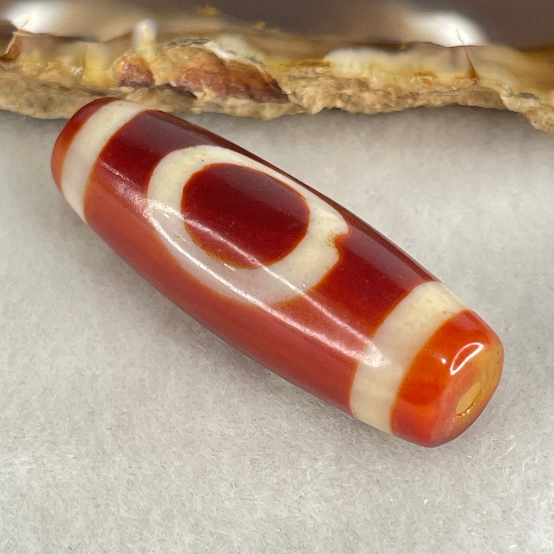 Natural Powerful Tibetan Old Oily Red White Agate One Eye Wood Element Dzi Bead Heavenly Master (Tian Zhu) 一眼木元素天珠 10.00g 38.3 by 12.7mm - Huangs Jadeite and Jewelry Pte Ltd