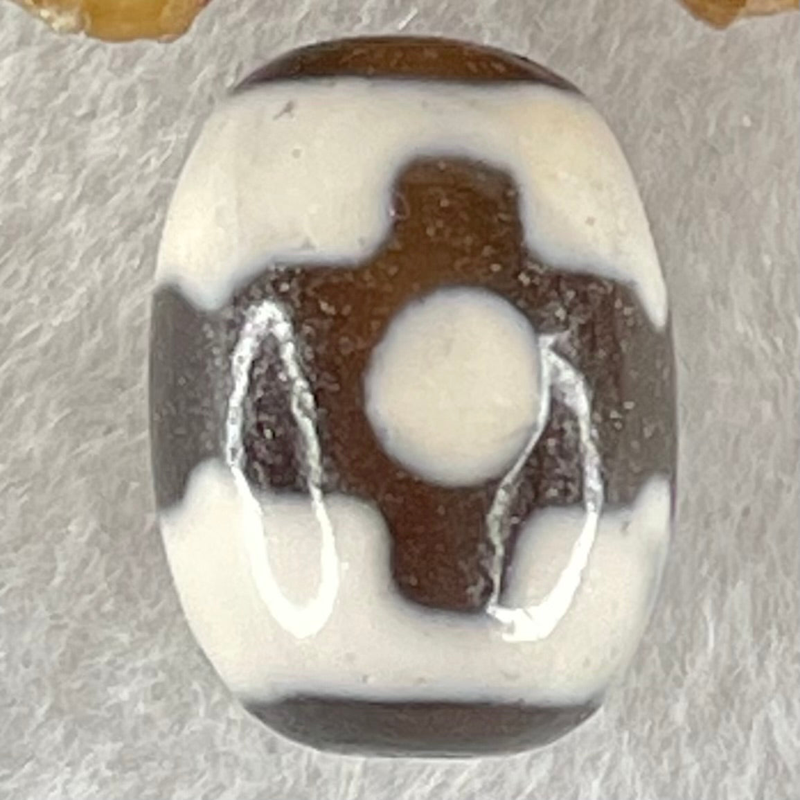 Natural Powerful Tibetan Old Oily Dark Brown With White Agate 3 Eyes Dzi Bead Heavenly Master (Tian Zhu) 三眼天诛 4.41g 17.4 by 12.8mm - Huangs Jadeite and Jewelry Pte Ltd