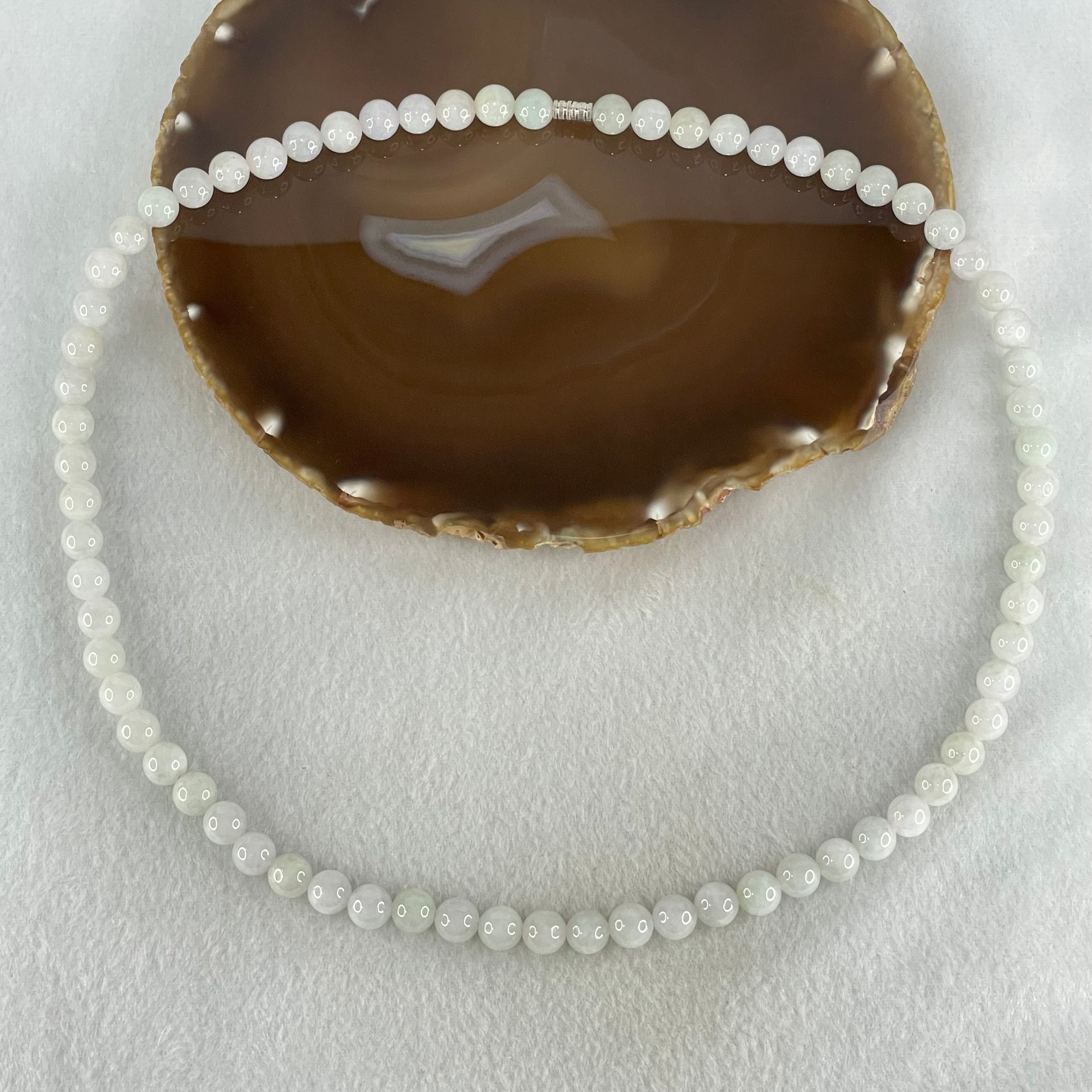 Type A Full Faint Lavender Jadeite Beads Necklace 65.30g 54cm 8.2mm 70 Beads - Huangs Jadeite and Jewelry Pte Ltd