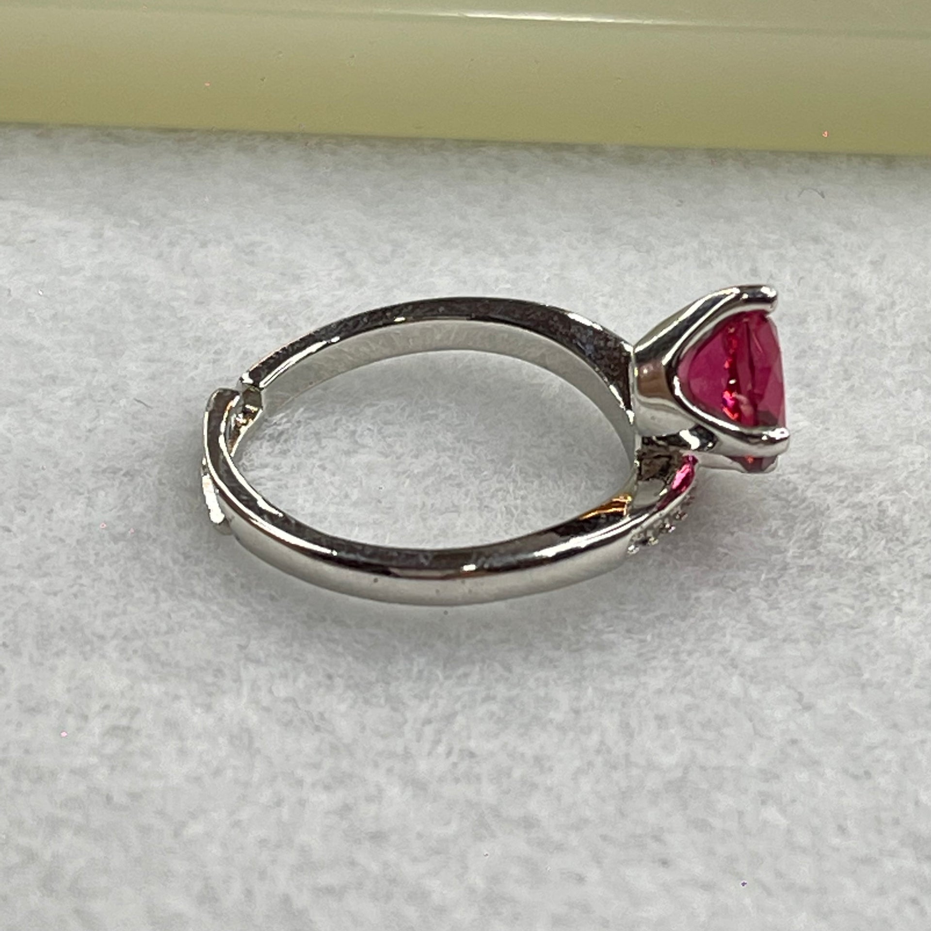 Red Cubic Zirornia in Sliver Ring (Adjustable Size) 2.84g 7.7 by 3.8mm - Huangs Jadeite and Jewelry Pte Ltd