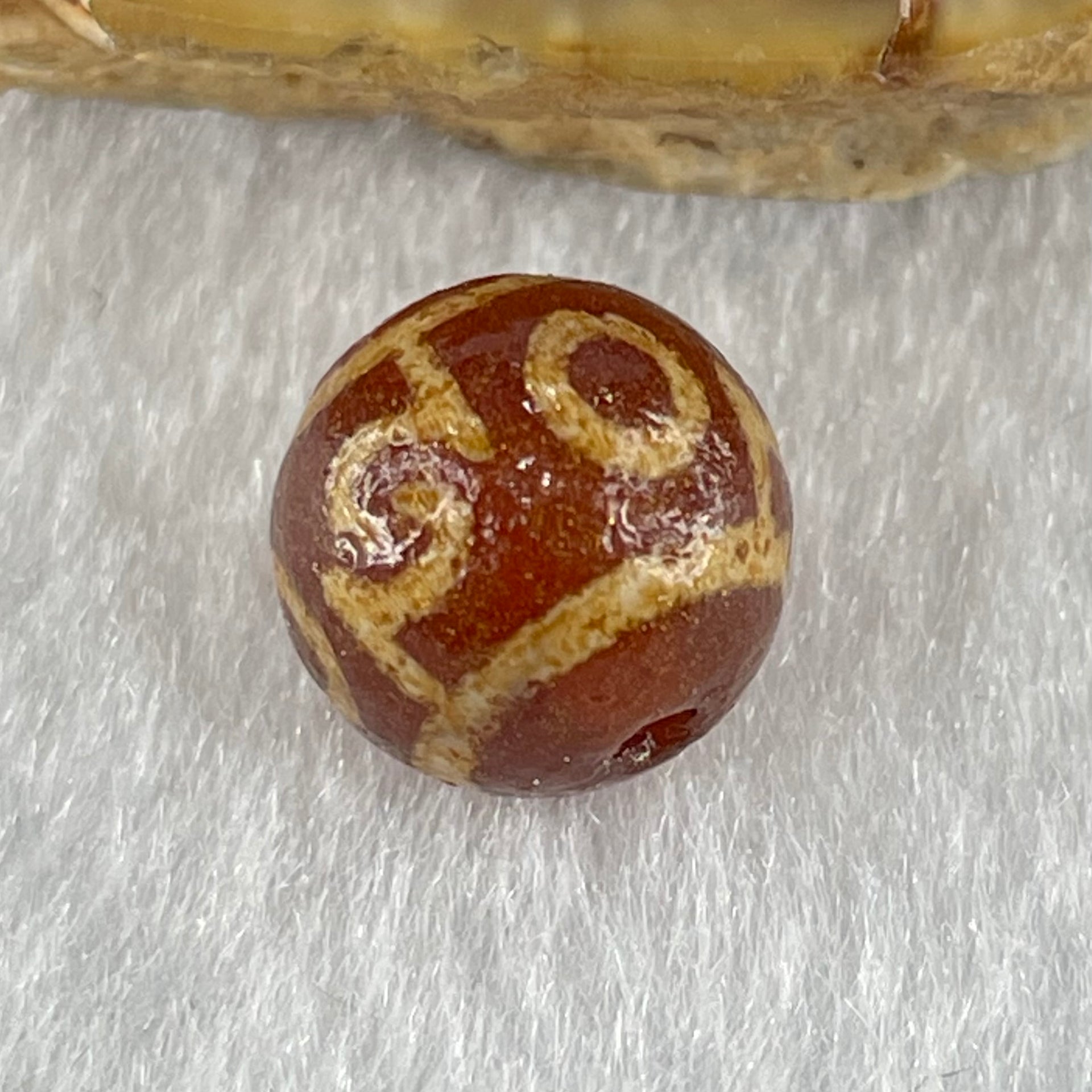 Natural Powerful Tibetan Old Oily Agate 3 Eyed Dharma Vajra Dzi Bead Heavenly Master (Tian Zhu) 三眼金刚杵天珠 1.33g 9.7 by 10.0mm - Huangs Jadeite and Jewelry Pte Ltd