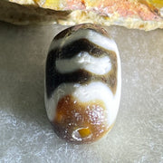 Natural Powerful Tibetan Old Oily Agate Garuda Dzi Bead Heavenly Master (Tian Zhu) 2.74g 17.0 by 10.2mm - Huangs Jadeite and Jewelry Pte Ltd