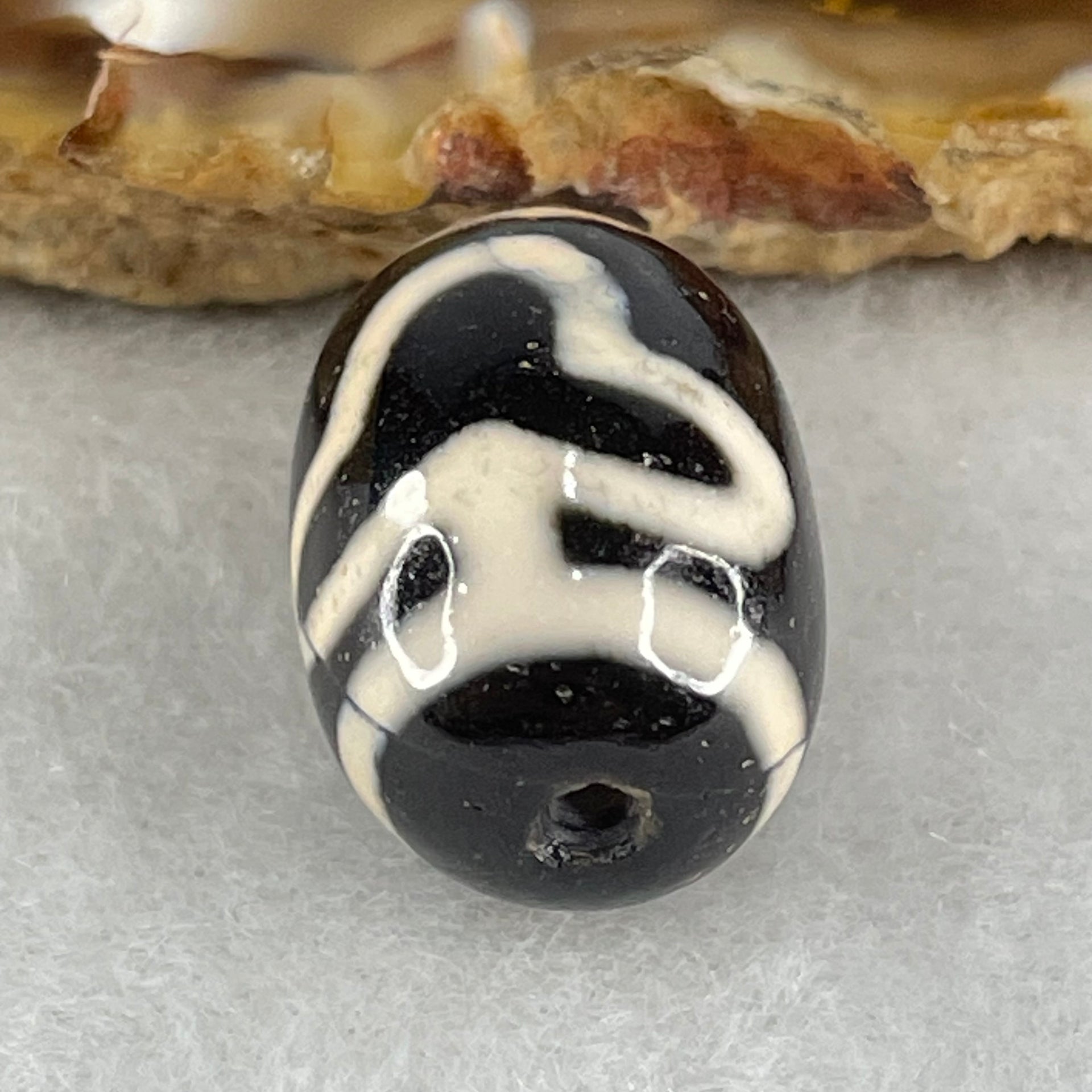 Natural Powerful Tibetan Old Oily Agate Double Bodhi Tree Dzi Bead Heavenly Master (Tian Zhu) 菩提树天珠 4.67g 17.8 by 13.1mm - Huangs Jadeite and Jewelry Pte Ltd