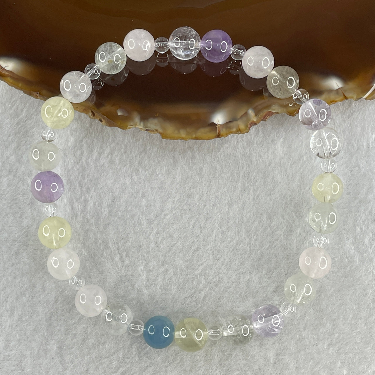 Natural Multi Treasures Quartz ( Citrine, Amethyst, Clear Quartz, Rose Quartz) Beads Bracelet 20.69g 21cm 8.5mm 24Beads
