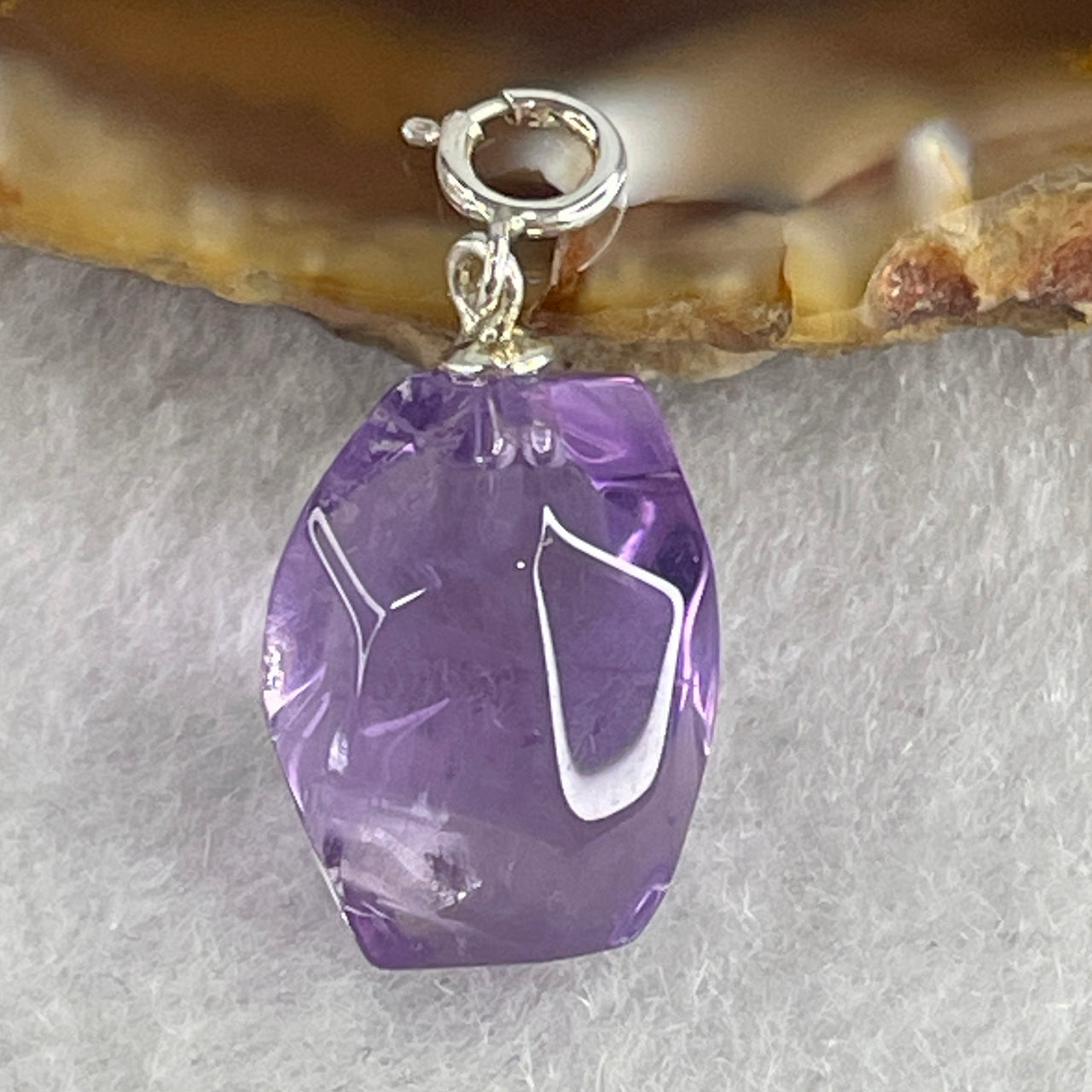 Natural Amethyst Pebble Pendant 2.91g 16.5 by 11.3mm - Huangs Jadeite and Jewelry Pte Ltd