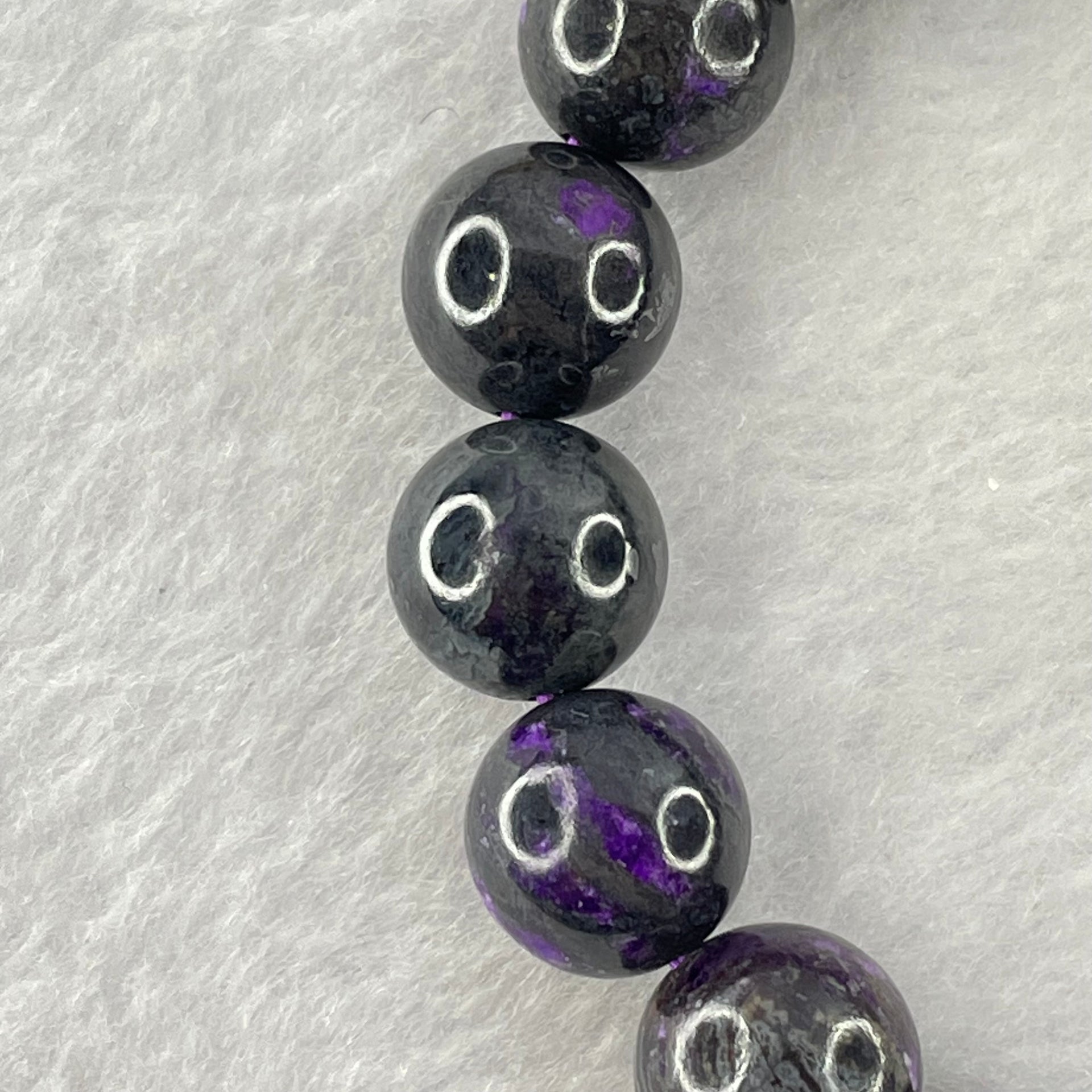 Very Good Grade Natural Sugilite Bracelet 天然苏纪石手链 46.52g 17cm 11.9mm 17 Beads - Huangs Jadeite and Jewelry Pte Ltd