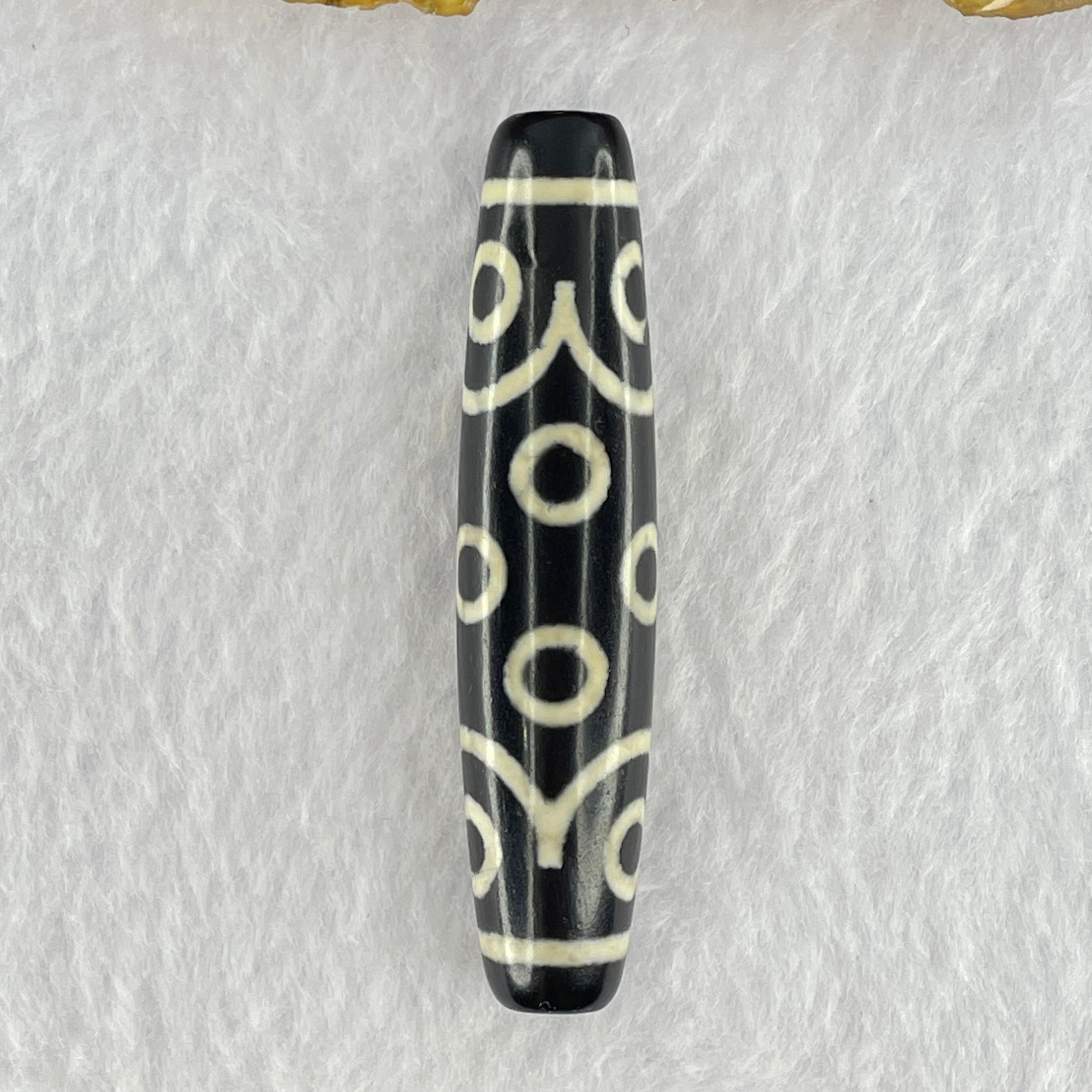 599天珠　六字真言十八眼天珠　貴重　珍品　dzibeads！ 楽天市場】【チベット天珠】鳳眼天珠六字真言26-32×Φ9-10mm