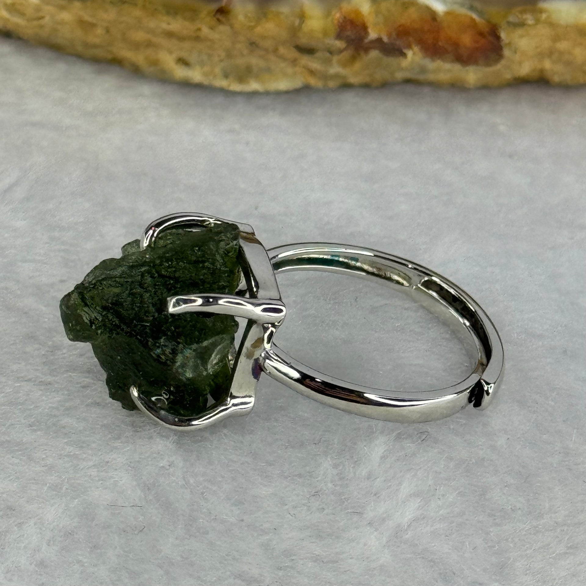 Natural Czech Republic Moldavite Meteorite Crystal in S925 Sliver Ring (Adjustable Size) 天然捷克陨石925银戒指 4.59g 14.0 by 13.3 by 13.5mm - Huangs Jadeite and Jewelry Pte Ltd