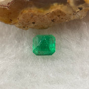 Natural Colombia Green Emerald (Beryl) Cut-Cornered Rectangular step cut 0.55ct 4.8 by 4.8 by 3.4mm - Huangs Jadeite and Jewelry Pte Ltd