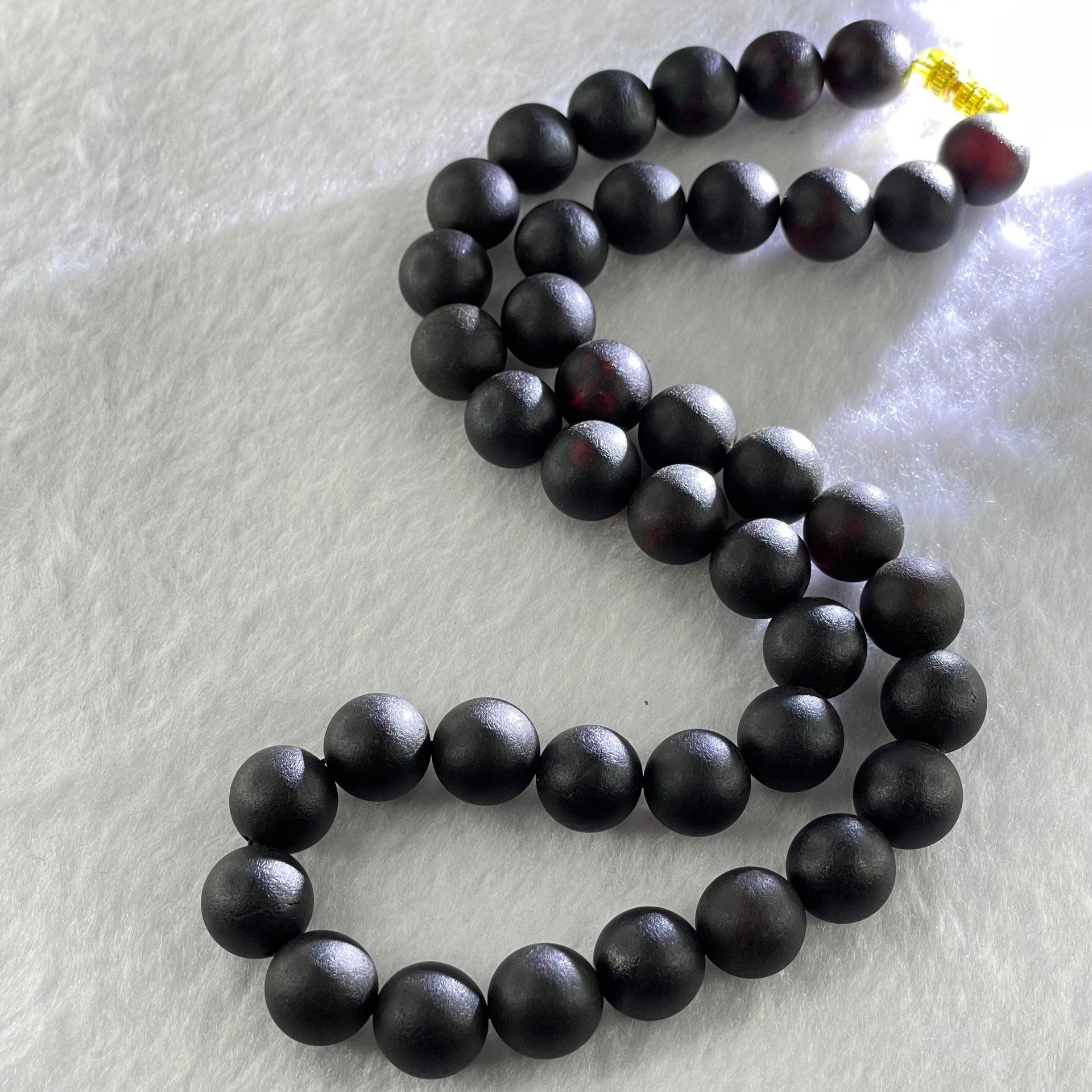 Natural Black Gold King Amber Beads Bracelet 天然大黑天翁琥珀项链 39.25g 46cm 12.1mm 40 Beads - Huangs Jadeite and Jewelry Pte Ltd