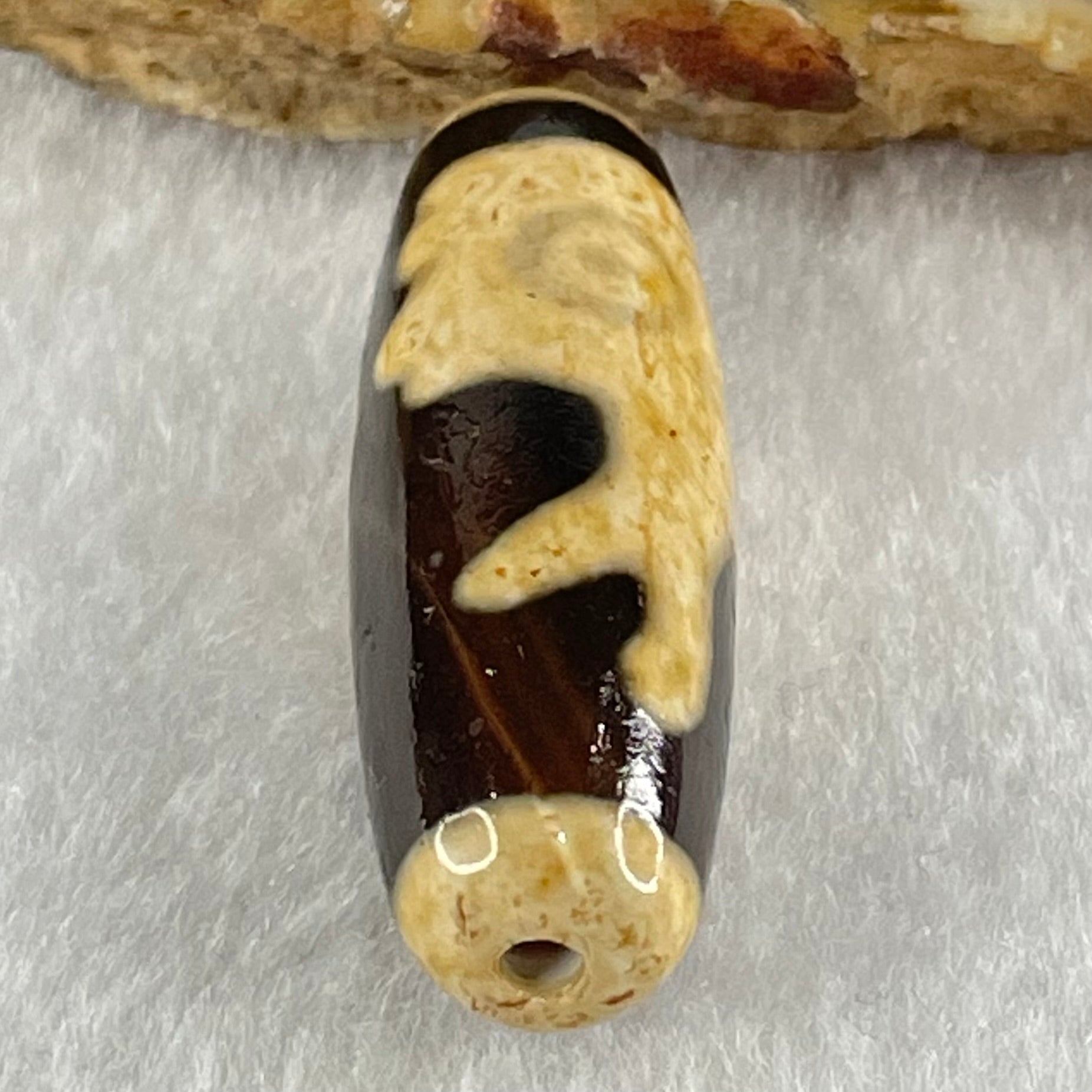 Natural Powerful Tibetan Old Oily Agate Pig Dzi Bead Heavenly Master (Tian Zhu) 猪天珠 9.38g 38.4 by 12.6mm - Huangs Jadeite and Jewelry Pte Ltd