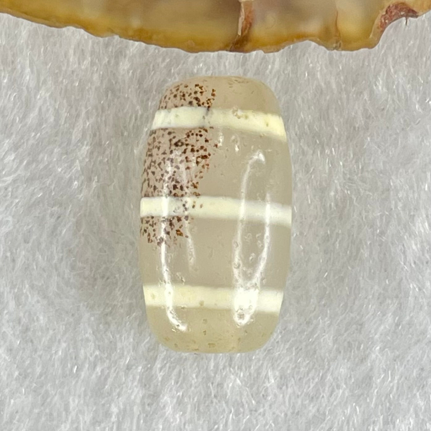 Natural Powerful Tibetan Old Oily Agate 3-Lines Dzi Bead Heavenly Master (Tian Zhu) 三行天诛 3.13g 17.7 by 9.9mm - Huangs Jadeite and Jewelry Pte Ltd