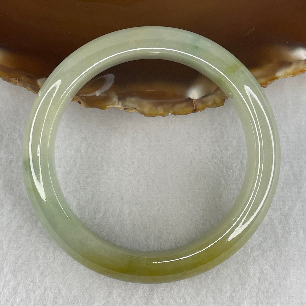 Certified Type A Jelly Light Green with Yellowish Jadeite Bangle | Untreated Dewy Guo Gao Huang Fei Fei Cui Bangle (56.37g | Inner Diameter 52.1mm | 13.5 x 8.2mm) (Internal Line)