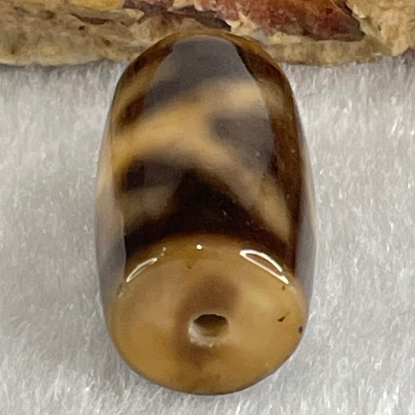Natural Powerful Tibetan Old Oily Agate Patina Guiren Tairen Human Dzi Bead Totem Amulet Heavenly Master (Tian Zhu) 贵人天诛 4.78g 19.5 by 11.6mm - Huangs Jadeite and Jewelry Pte Ltd