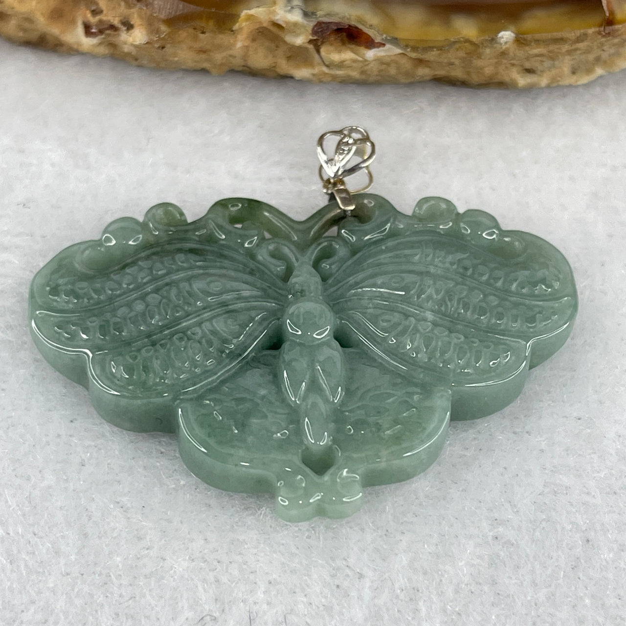 Natural Type A Green Jadeite Butterfly Pendant | 18K Solid White Gold Luxury Clasp Setting | Authentic Myanmar Feicui Transformation & Elegance Amulet (6.37g | 35.2x25.0x5.4mm)