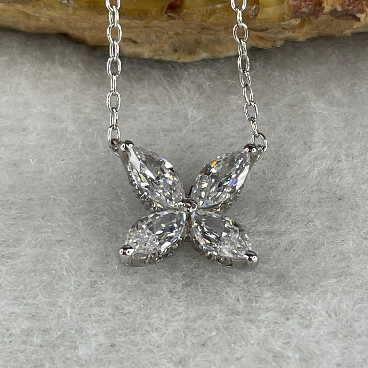 Moissanite Four Leaf Clover Necklace S925 Silver - D Color Round Brilliant Cut - 4pc Lucky Clover Charm Pendant - Adjustable 40-44cm Jewelry 5.5x3.0x2.5mm