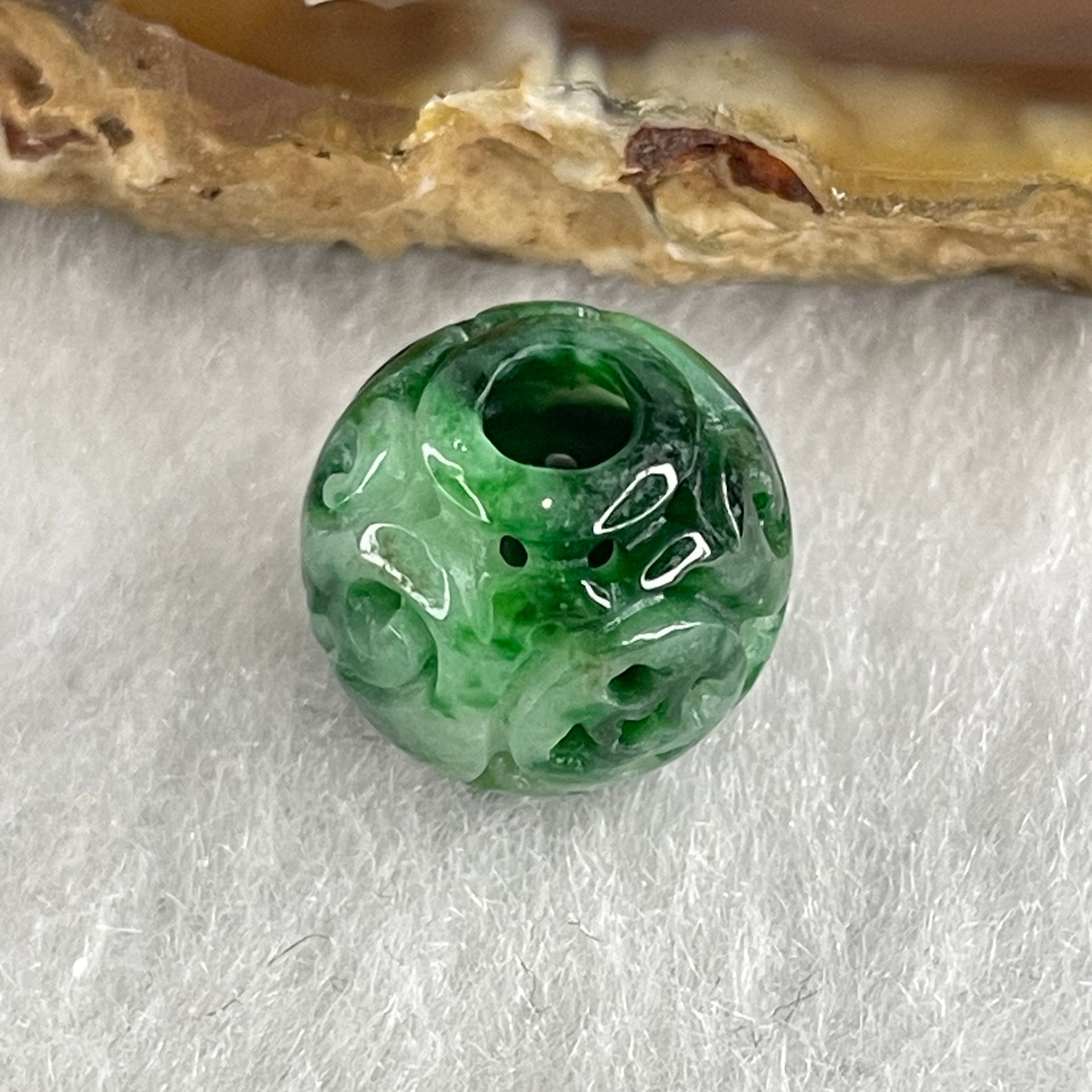 Natural Type A Lao Keng Old Mine Green Jadeite Flora Carving Bead Charm 1.32g 11.0mm - Huangs Jadeite and Jewelry Pte Ltd