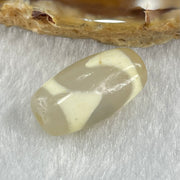 Natural Powerful Tibetan Old Oily Agate Tiger Tooth Daluo Dzi Bead Heavenly Master (Tian Zhu) 虎呀天诛 3.31g 19.8 by 10.5mm - Huangs Jadeite and Jewelry Pte Ltd