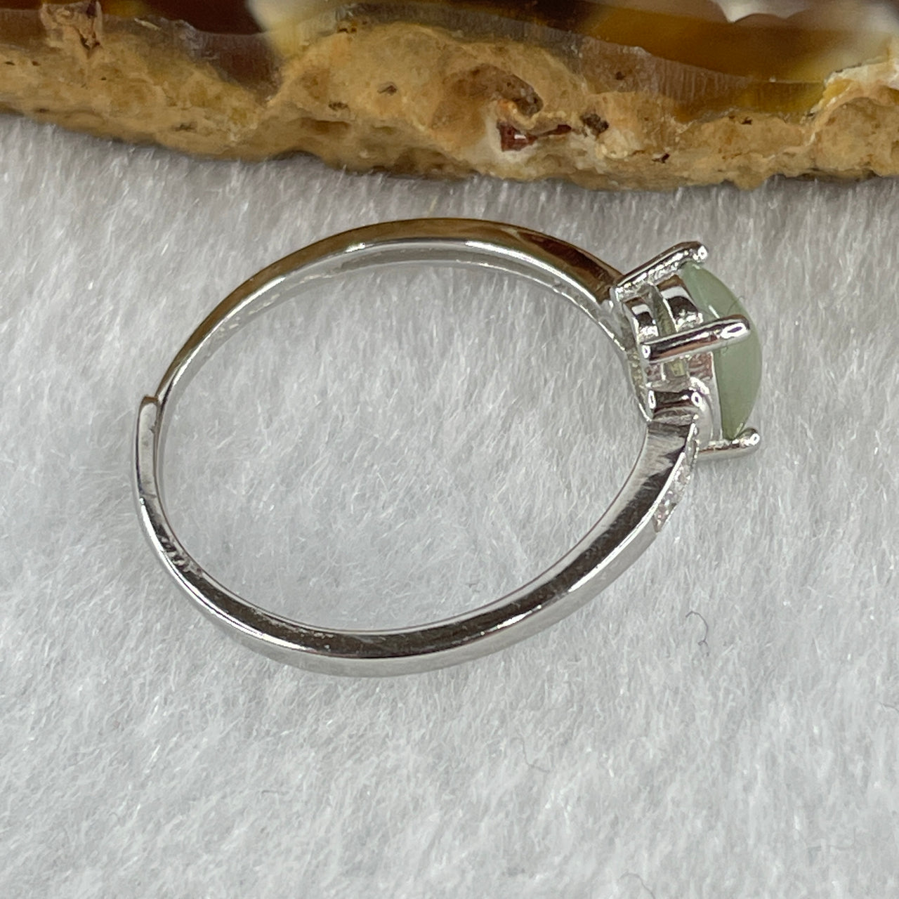 Natural Type A Semi Icy Faint Green Jadeite Oval Shape Cabouchon in S925 Silver Ring (Adjustable Size) 1.22g 7.2 by 5.0 by 2.0mm