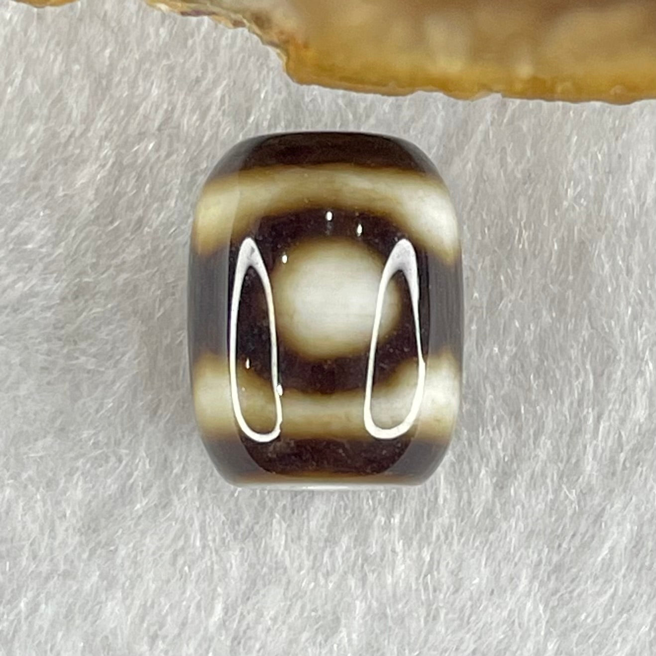 Natural Powerful Tibetan Old Oily Dark Brown with White Agate 3 Eyes Dzi Bead Heavenly Master (Tian Zhu) 三眼天诛 2.87g 13.7 by 11.0mm - Huangs Jadeite and Jewelry Pte Ltd