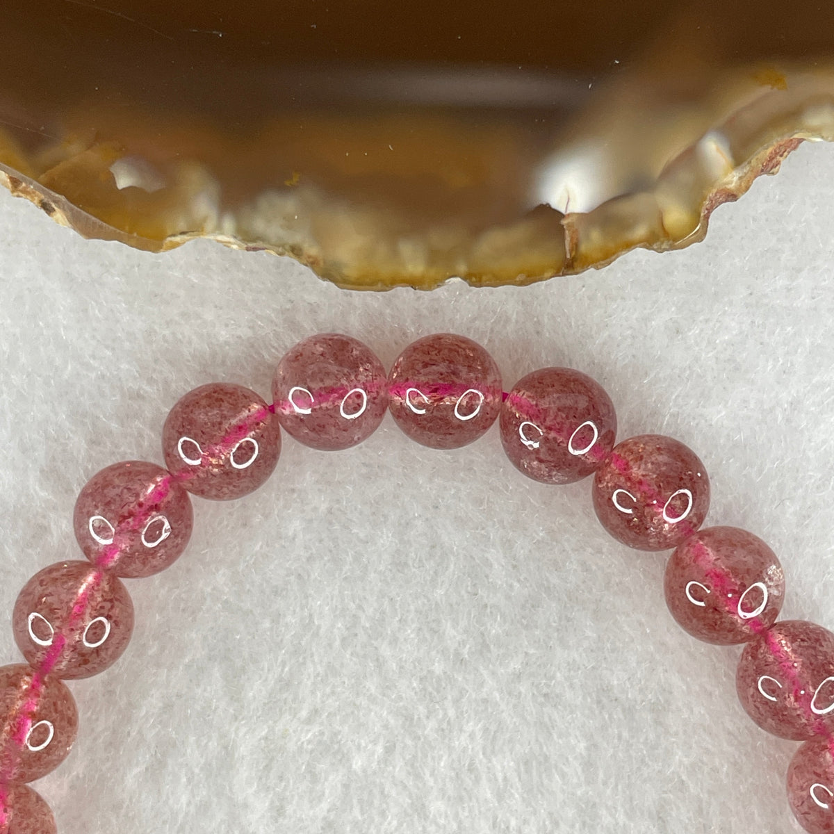 Natural Strawberry Quartz Beads Bracelet | (14.59g | 16cm Wrist | 7.7mm | 25 Beads)