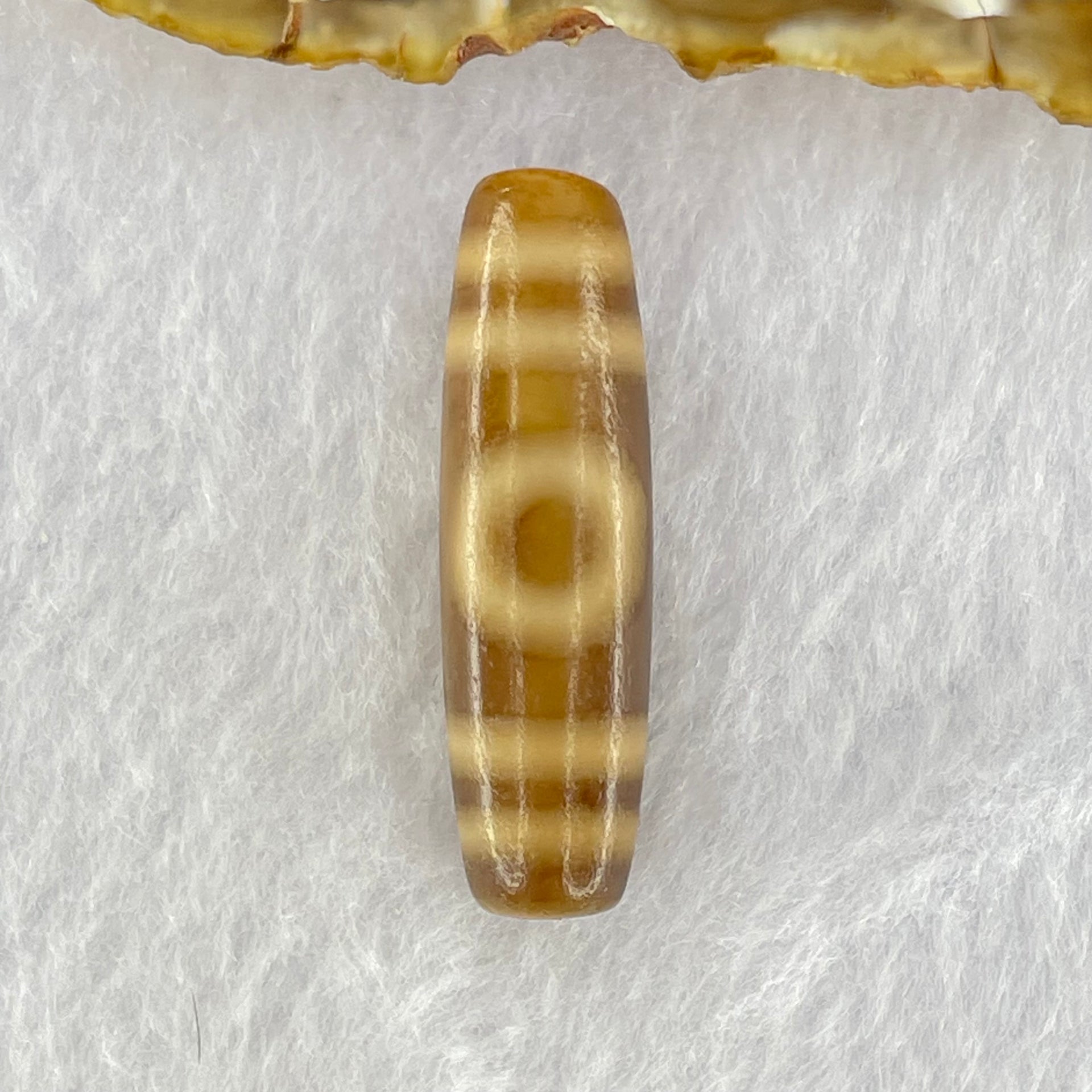 Natural Powerful Tibetan Old Oily Agate Sky Door Serenity 1 Eye Dzi Bead Heavenly Master (Tian Zhu) 一眼天诛 7.74g 38.8 by 11.5mm - Huangs Jadeite and Jewelry Pte Ltd