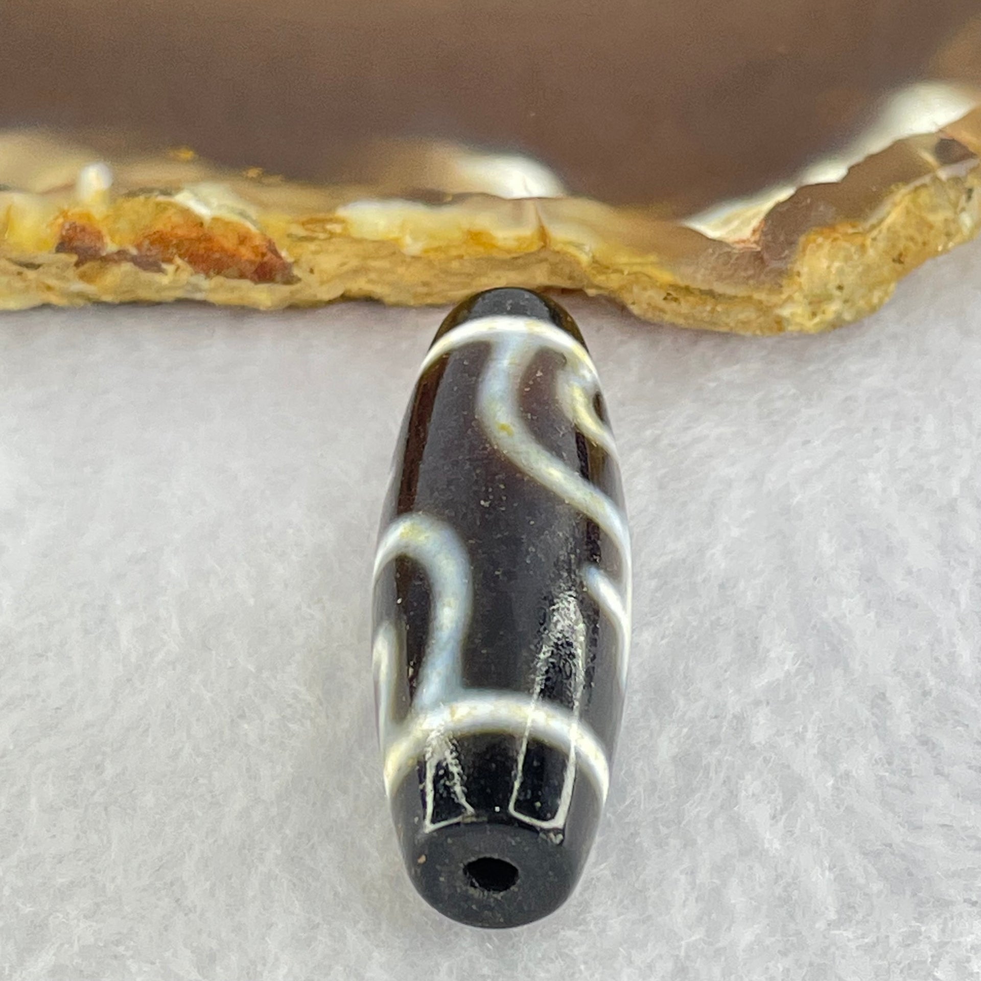 Natural Powerful Tibetan Old Oily Agate Double Nectar Vessel Dzi Bead Heavenly Master (Tian Zhu) 花蜜容器眼天珠 10.37g 39.3 by 13.5mm - Huangs Jadeite and Jewelry Pte Ltd