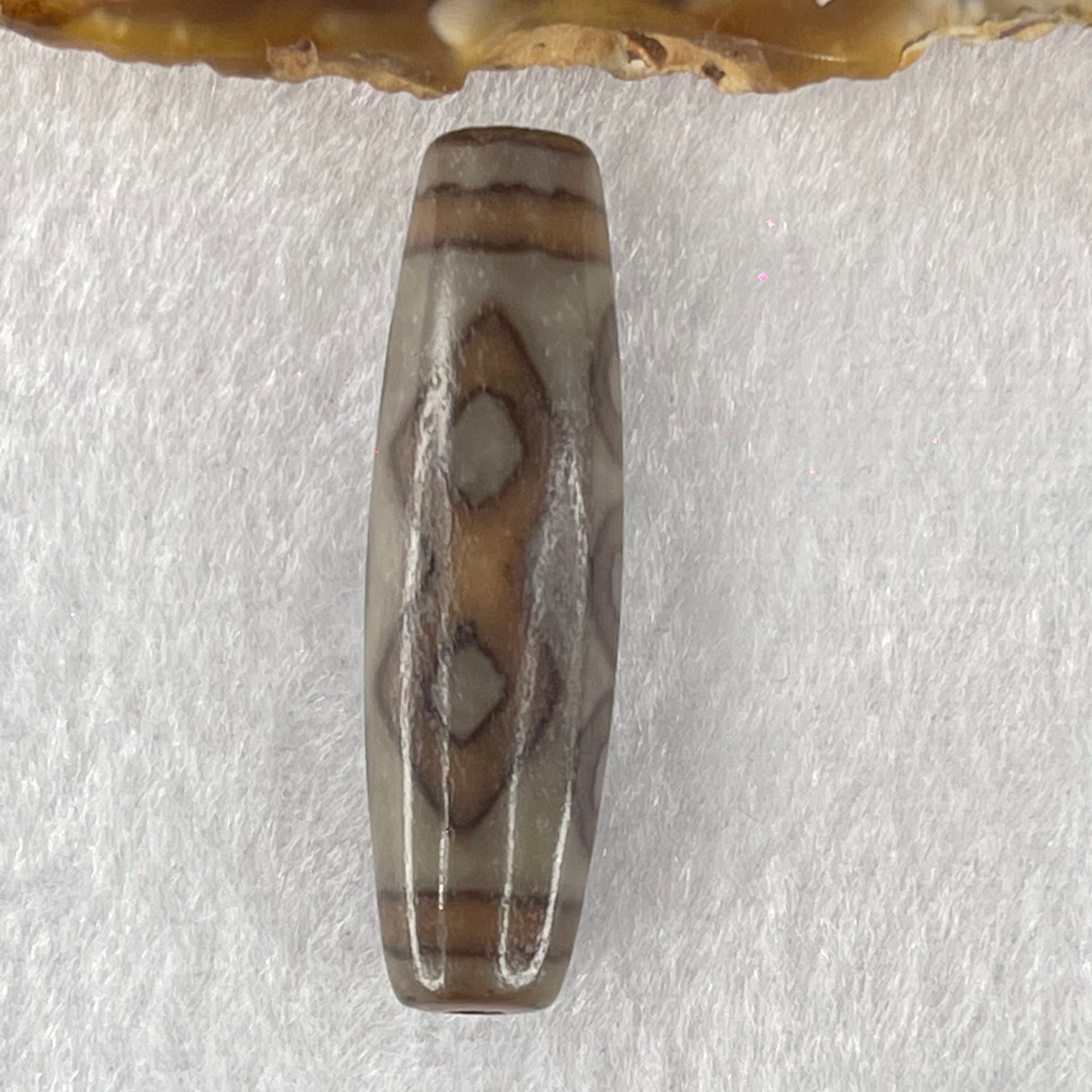 Natural Powerful Tibetan Old Oily Agate 6 Eye with 4 Eye Vajra Dzi Bead Heavenly Master (Tian Zhu) 六眼加四眼金刚杵天诛 7.68g 39.6 by 11.3mm - Huangs Jadeite and Jewelry Pte Ltd