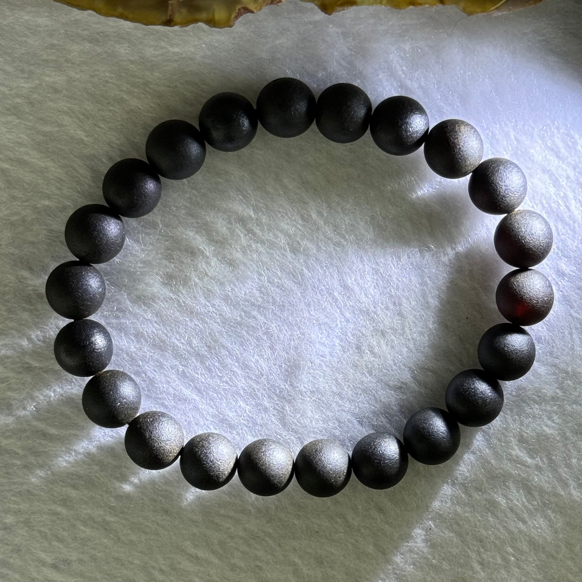 Natural Dark Matt Black Amber Beads Bracelet 天然大黑天翁琥珀手链 6.31g 14.5cm 8.2mm 22 Beads - Huangs Jadeite and Jewelry Pte Ltd