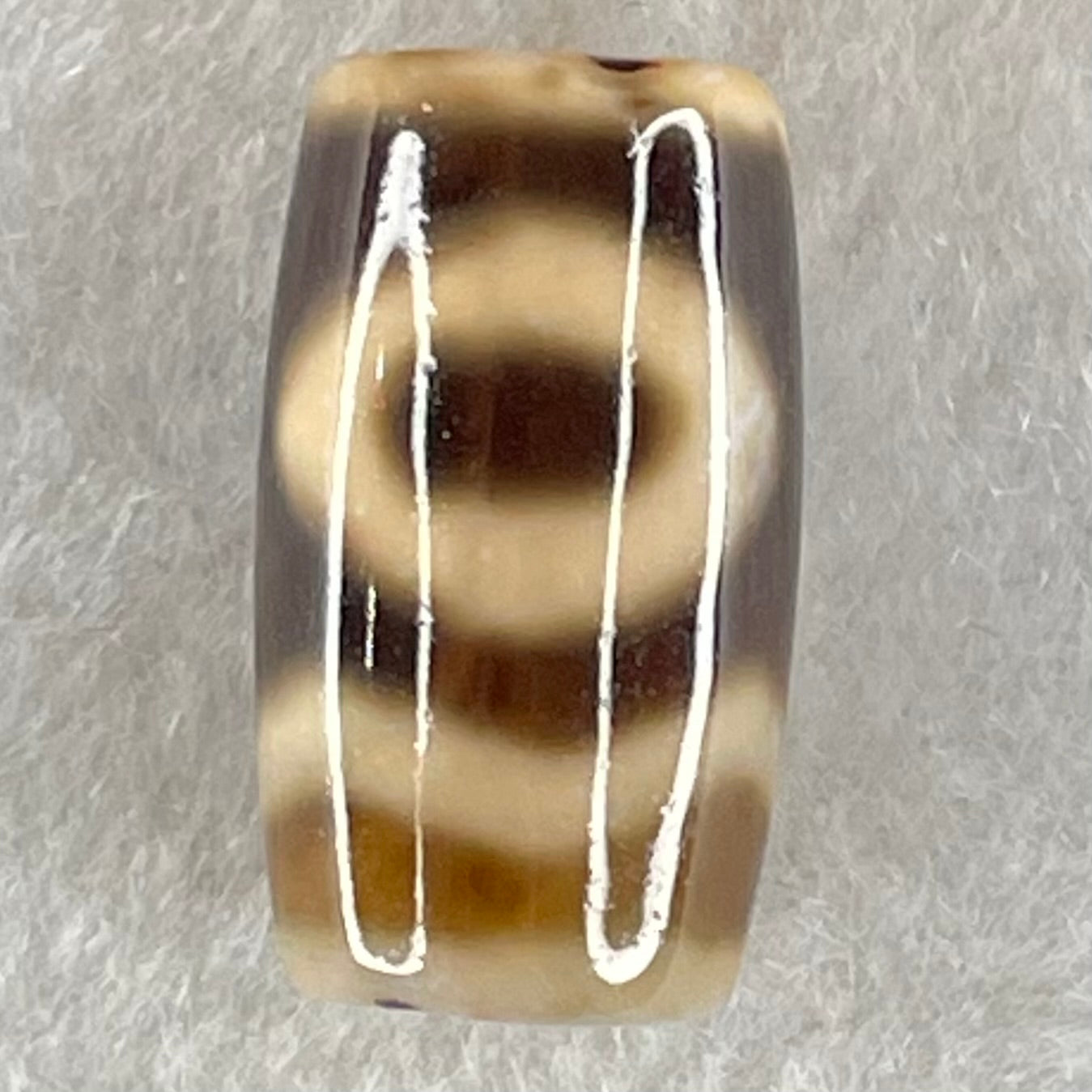 Natural Powerful Tibetan Old Oily Agate Sky Door Serenity 1 Eye Dzi Bead Heavenly Master (Tian Zhu) 一眼天门天诛 4.88g 20.4 by 11.7mm - Huangs Jadeite and Jewelry Pte Ltd