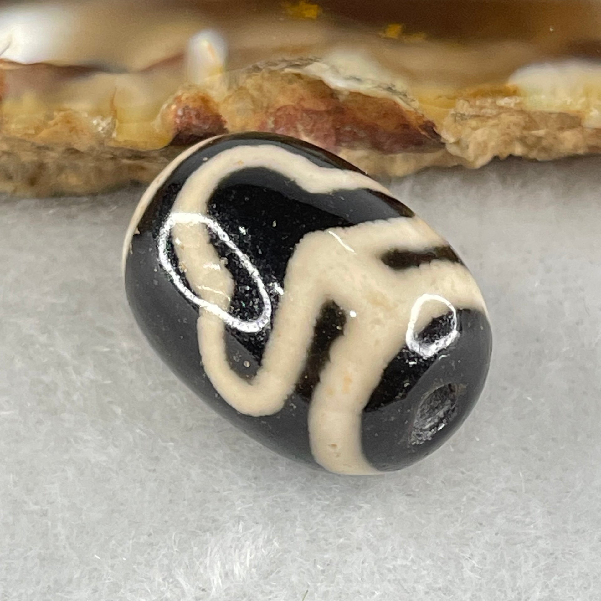 Natural Powerful Tibetan Old Oily Agate Double Bodhi Tree Dzi Bead Heavenly Master (Tian Zhu) 菩提树天珠 4.35g 17.4 by 12.9mm - Huangs Jadeite and Jewelry Pte Ltd