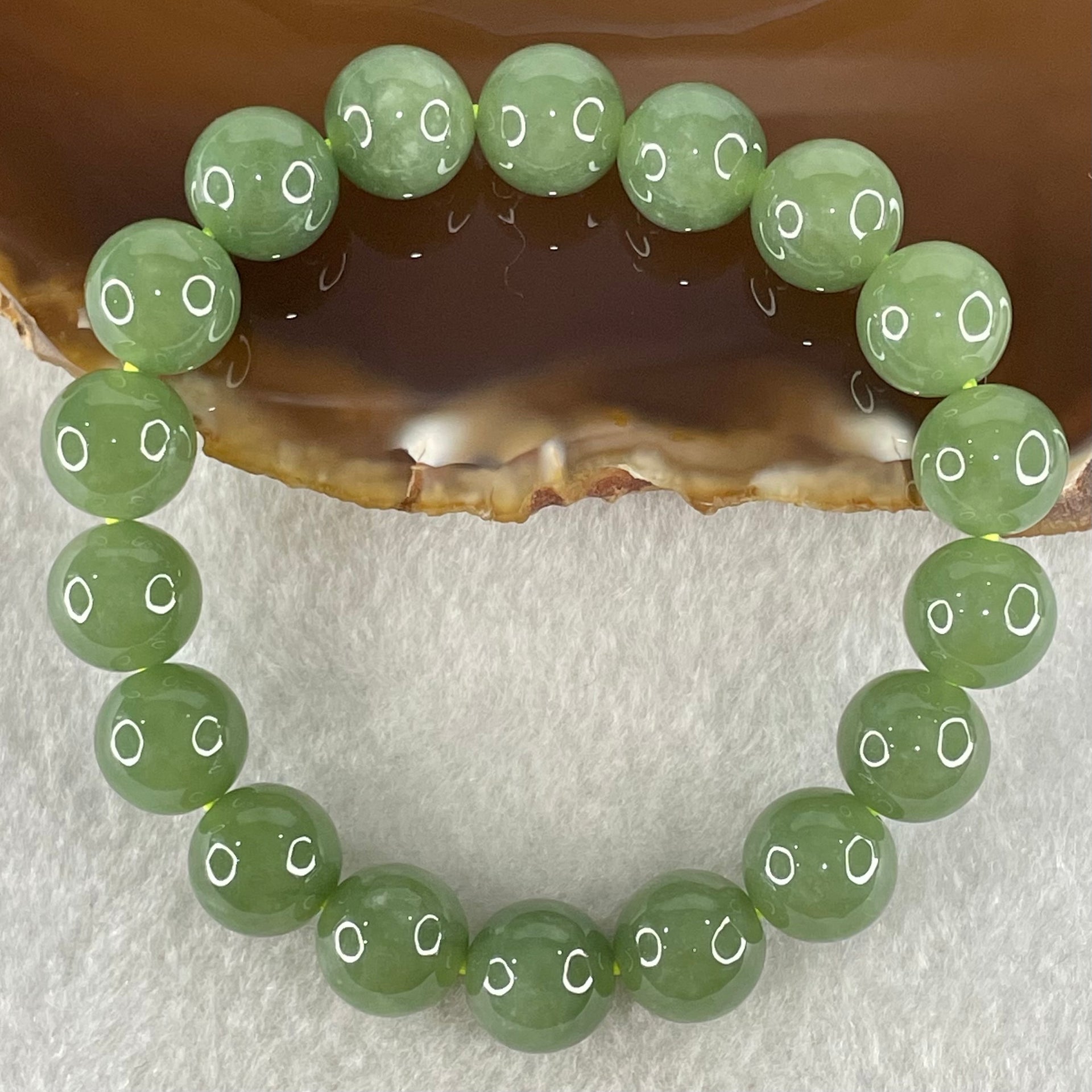 Type A Burmese Icy Oily Green Jade Jadeite Bracelet 39.07g 10.8mm bead 18 beads 16cm - Huangs Jadeite and Jewelry Pte Ltd