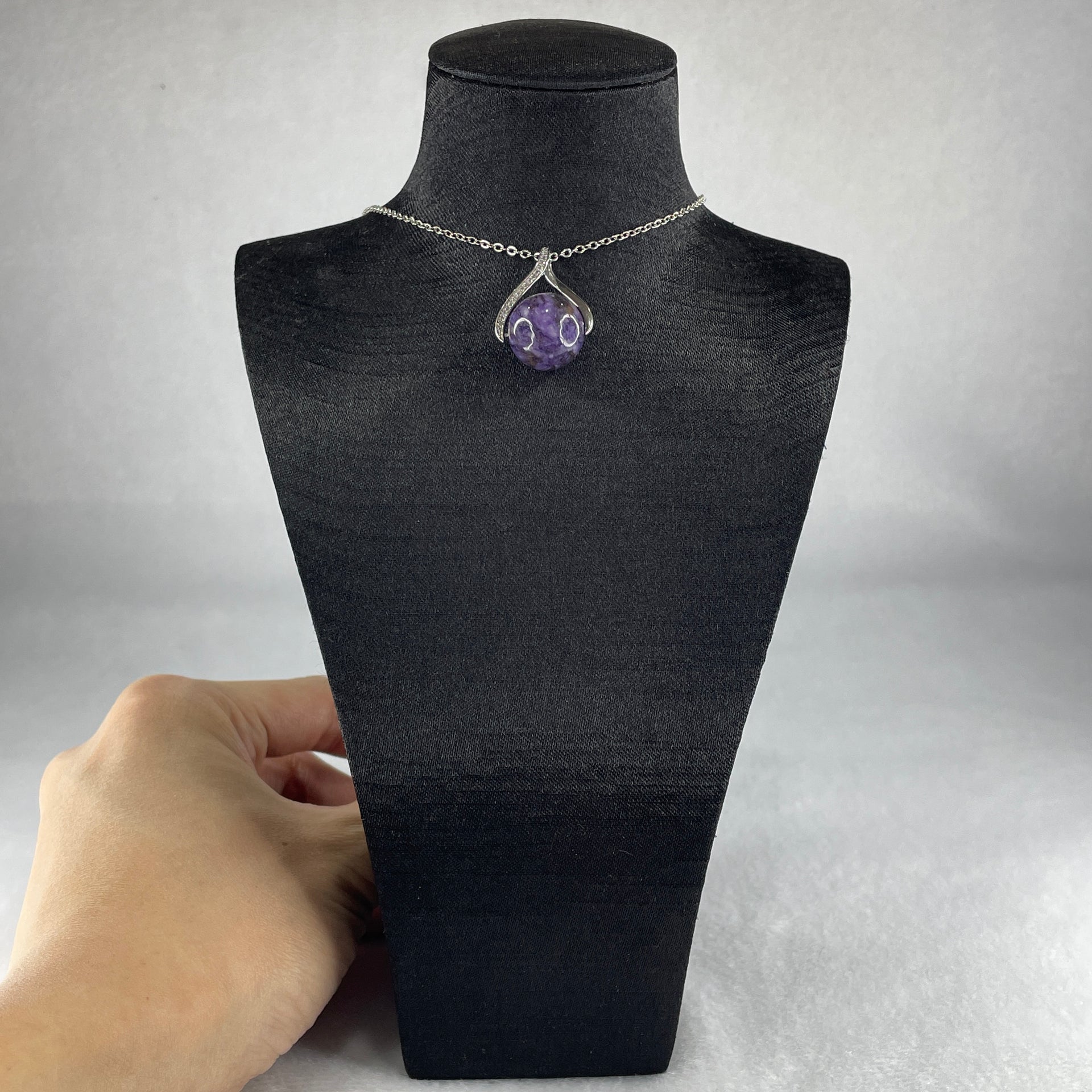 Natural Purple Charoite Necklace in S925 Sliver 6.57g 44cm 14.4mm - Huangs Jadeite and Jewelry Pte Ltd