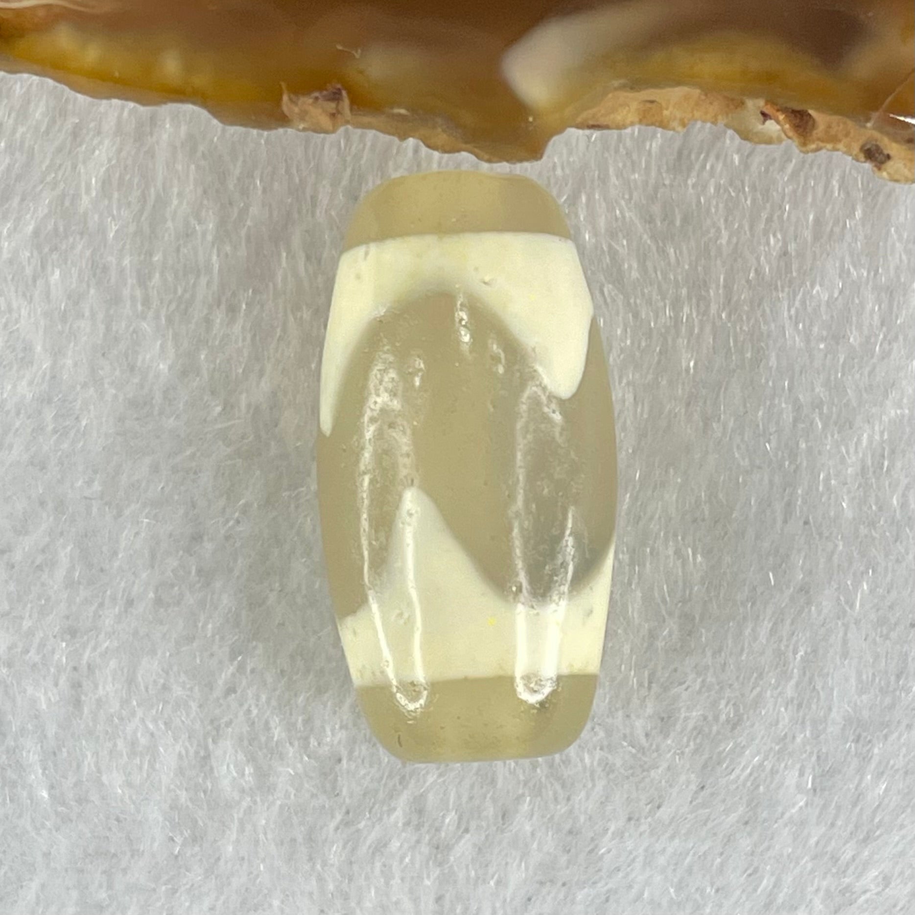 Natural Powerful Tibetan Old Oily Agate Tiger Tooth Daluo Dzi Bead Heavenly Master (Tian Zhu) 虎呀天诛 3.09g 20.2 by 10.3mm - Huangs Jadeite and Jewelry Pte Ltd