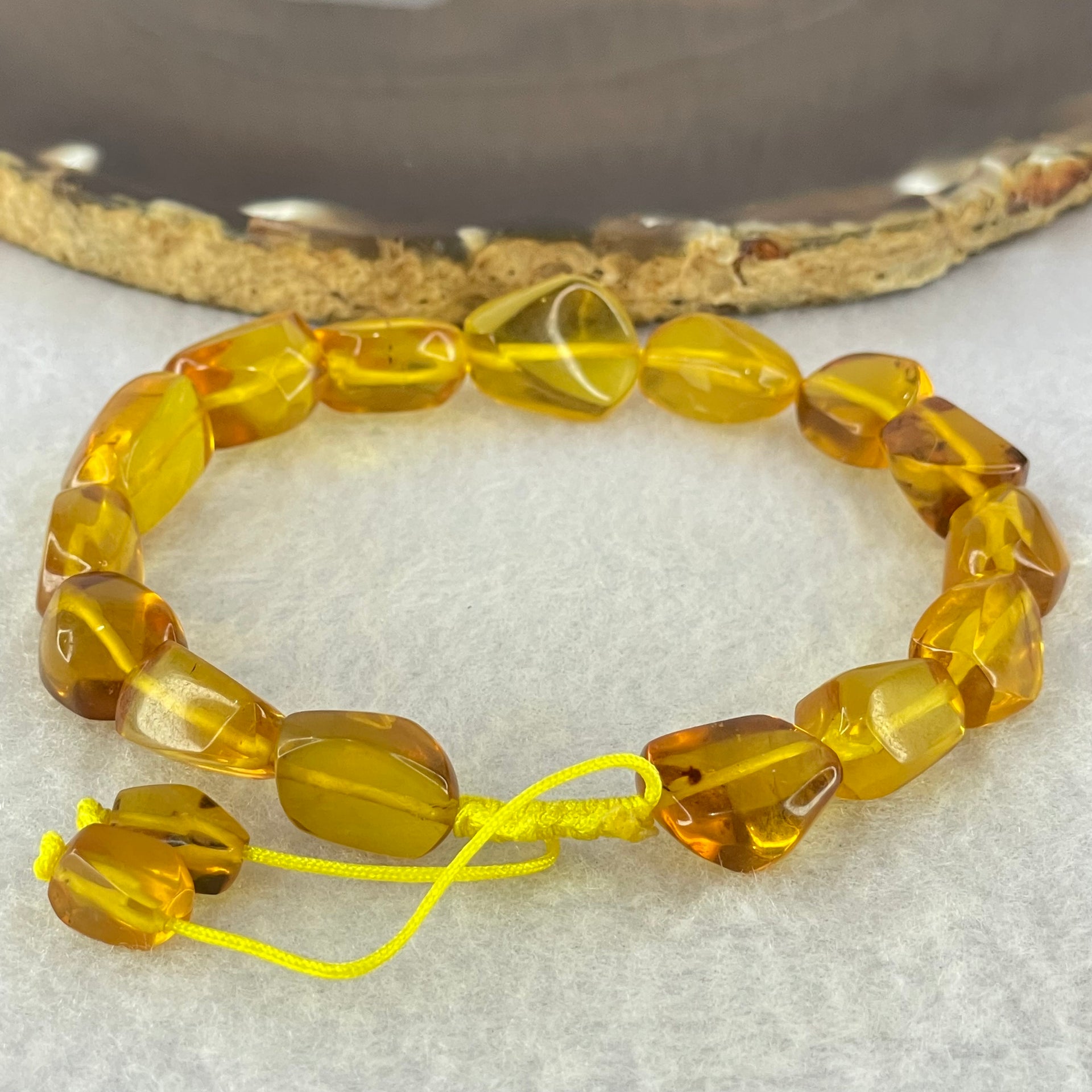 Natural Yellow Amber Beads String Bracelet 11.10g 18cm 14.0 by 11.8 by 8.1mm 15 Beads - Huangs Jadeite and Jewelry Pte Ltd