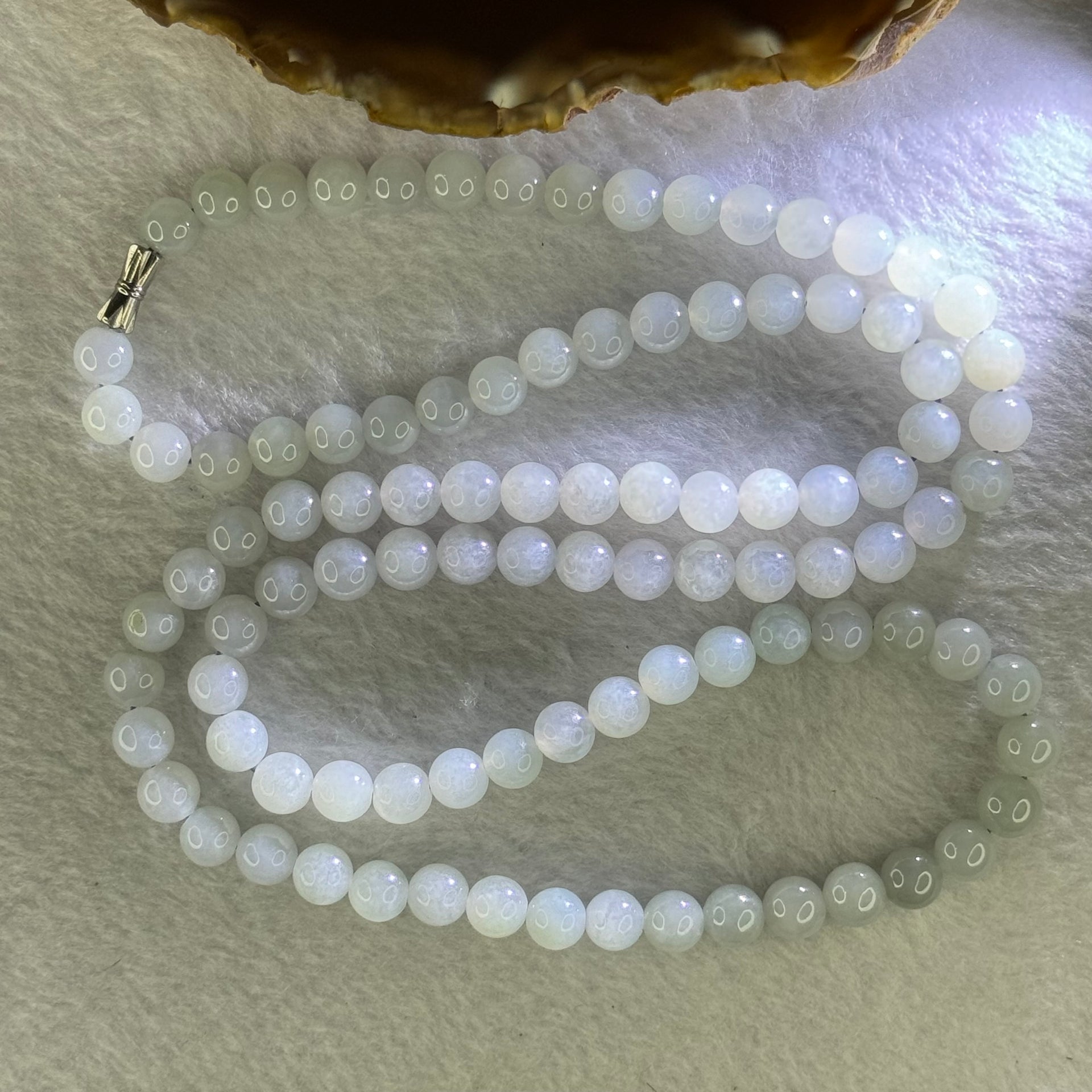 Type A Semi Icy Jelly Lavender Jadeite Beads Necklace 83.24g 76cm 8.2mm 98 Beads - Huangs Jadeite and Jewelry Pte Ltd