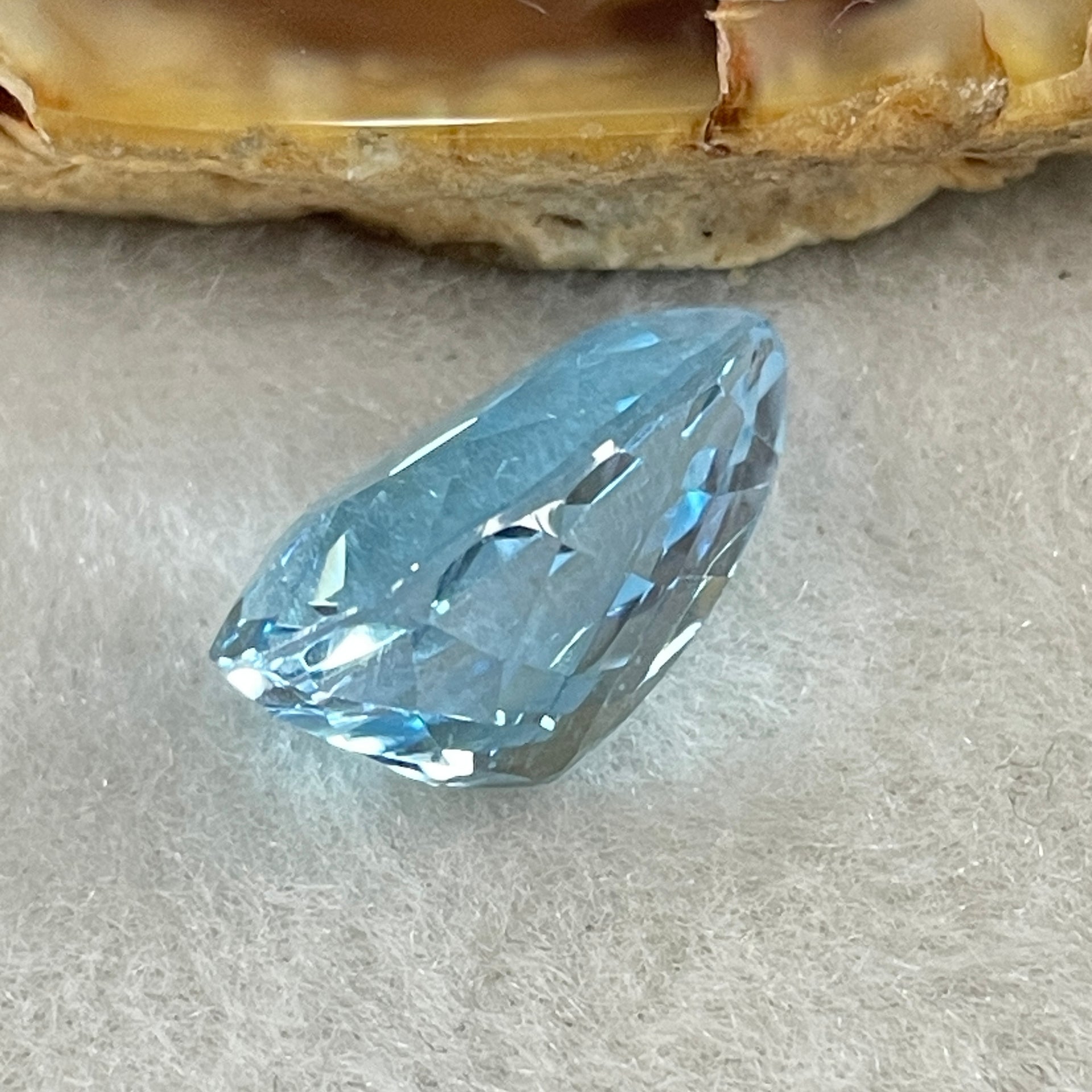 Natural Sky Blue Topaz Teardrop Shape 9.92ct 15.9 by 10.6 by 8.3mm - Huangs Jadeite and Jewelry Pte Ltd
