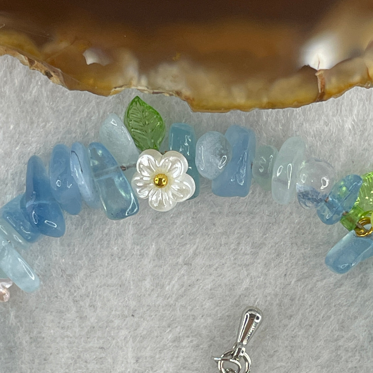 Natural Aquamarine Irregular Beads Bracelet with Flower Charms 13.38g 14-19cm 9.0mm 53odd size