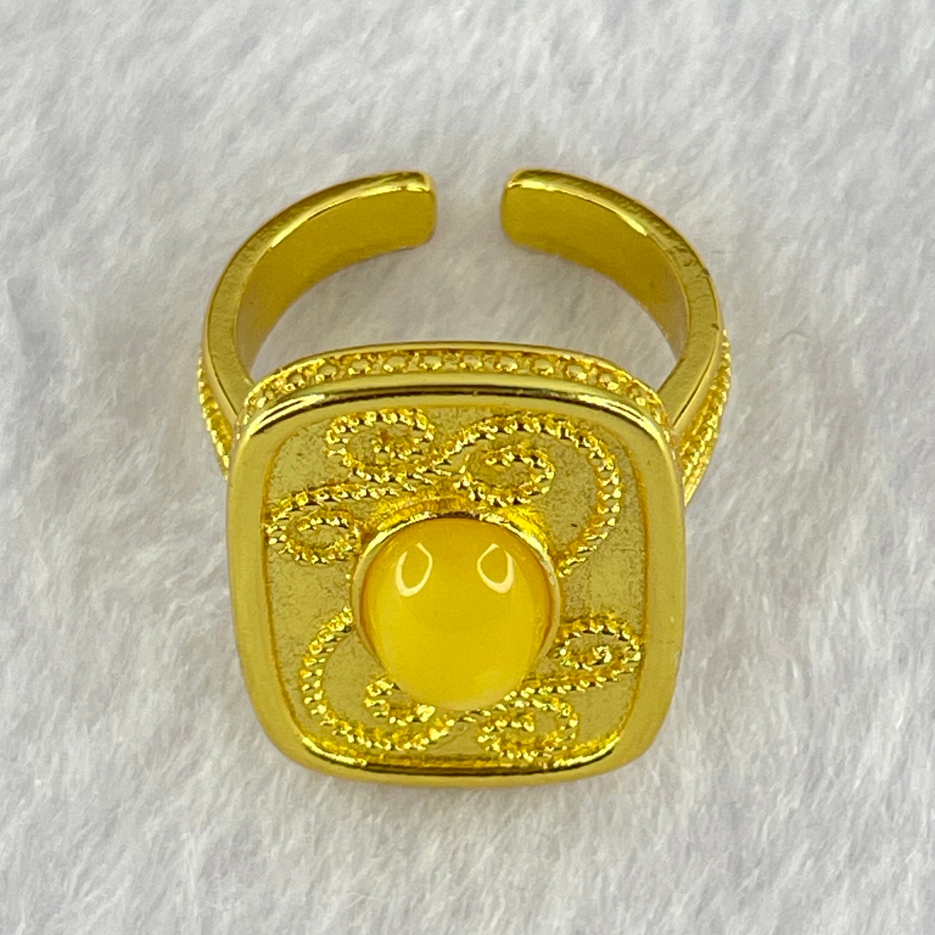 Natural Butterscotch Amber in  Sliver Gold Color Ring (Adjustable Size) 7.21g 10.1 by 6.5 by 3.5mm - Huangs Jadeite and Jewelry Pte Ltd